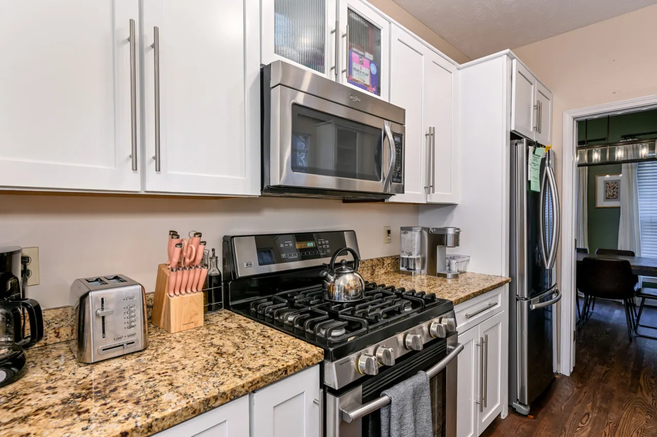 Treasure in Tremont! CAVS, BROWNS, GUARDIANS, close to Restaurants/Bars 11