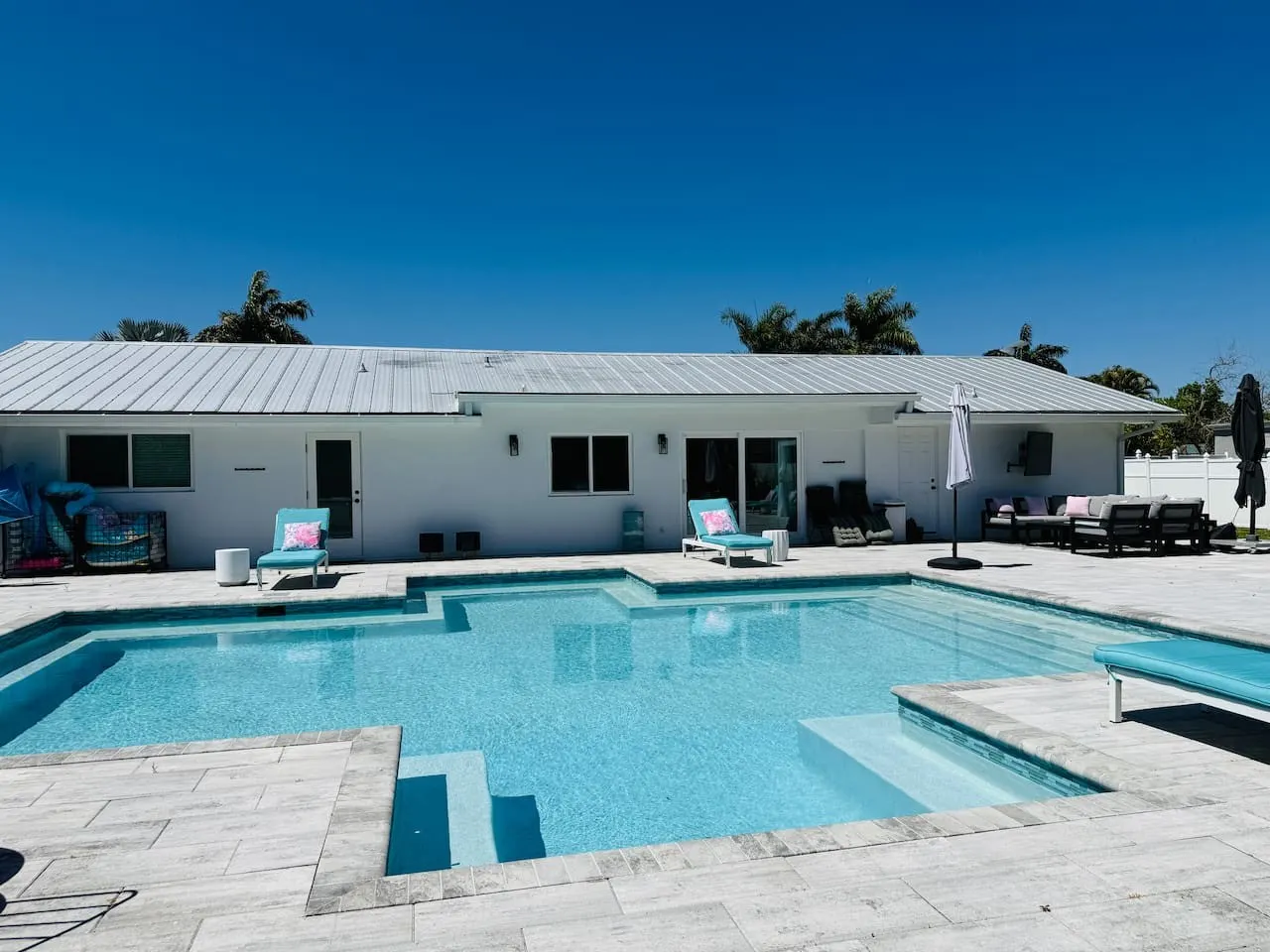 Naples Pool Escape — photo 2