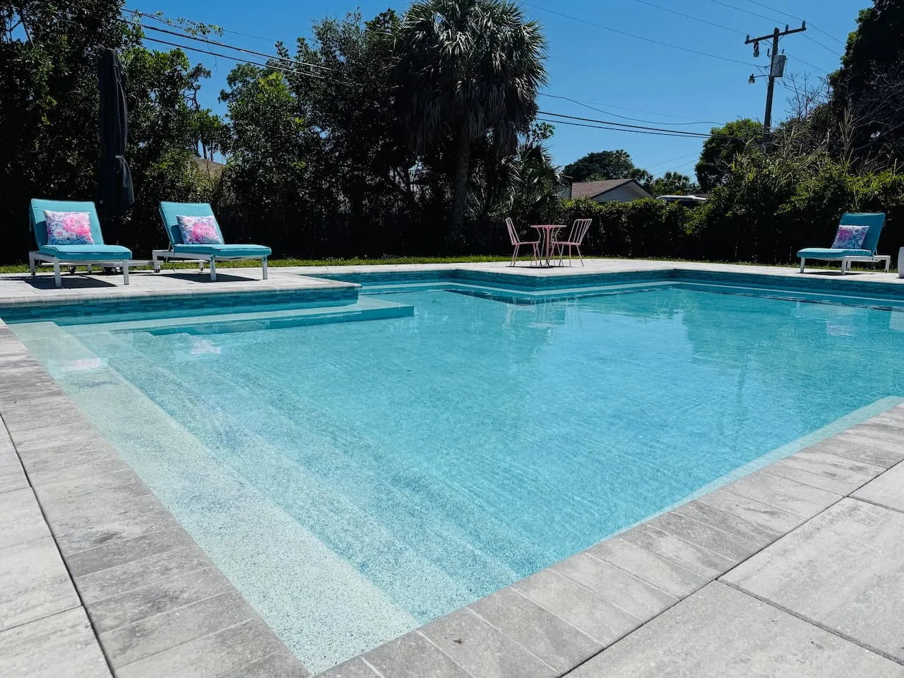 Naples Pool Escape — photo 3