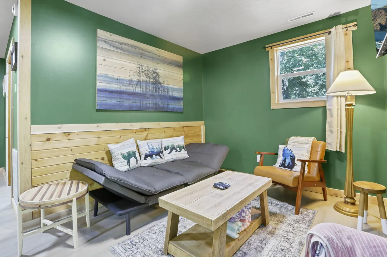Gentle Breeze: The Evergreen 17