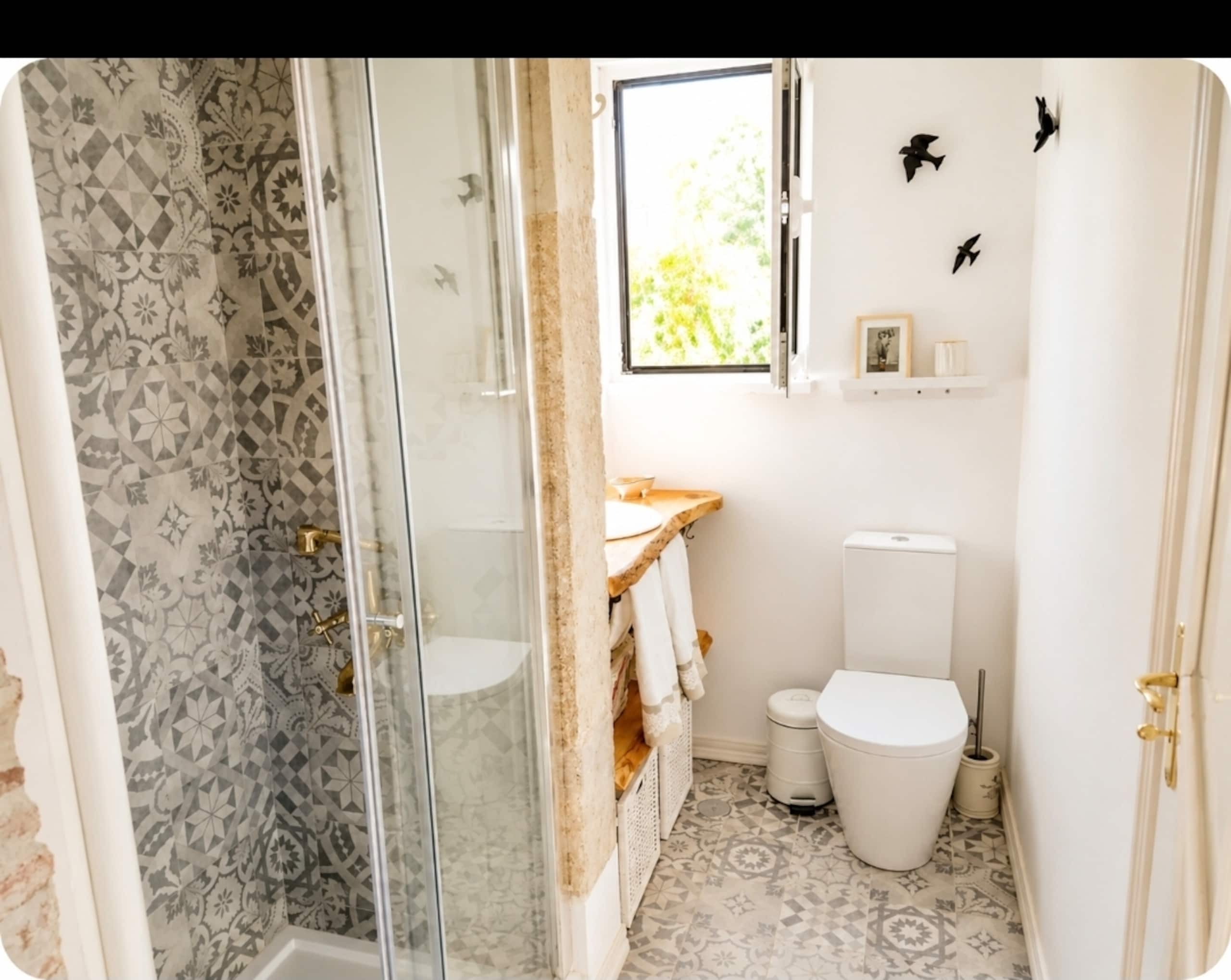 Amazing flat with Private Terrace in Lisbon 22