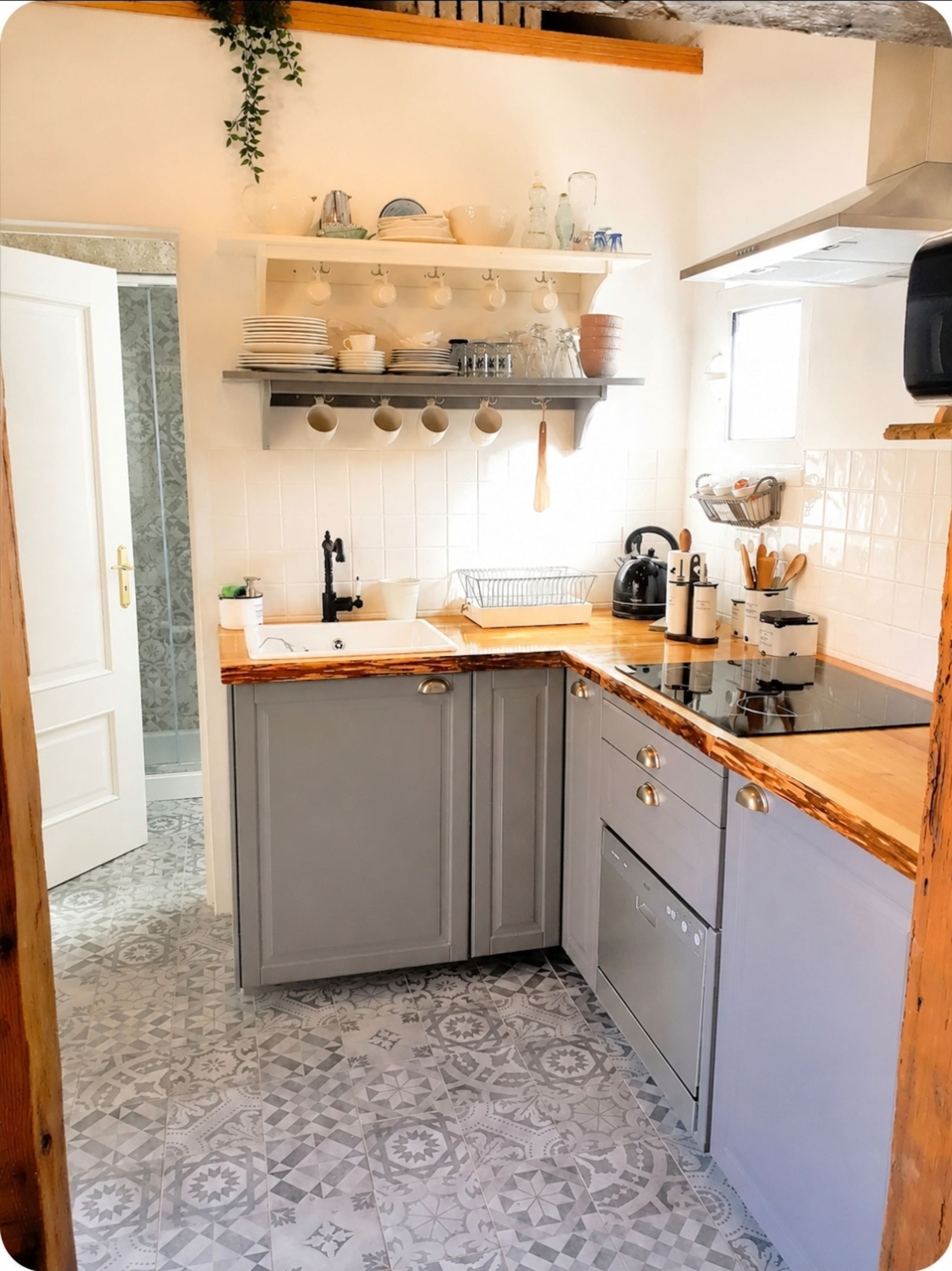 Amazing flat with Private Terrace in Lisbon 8