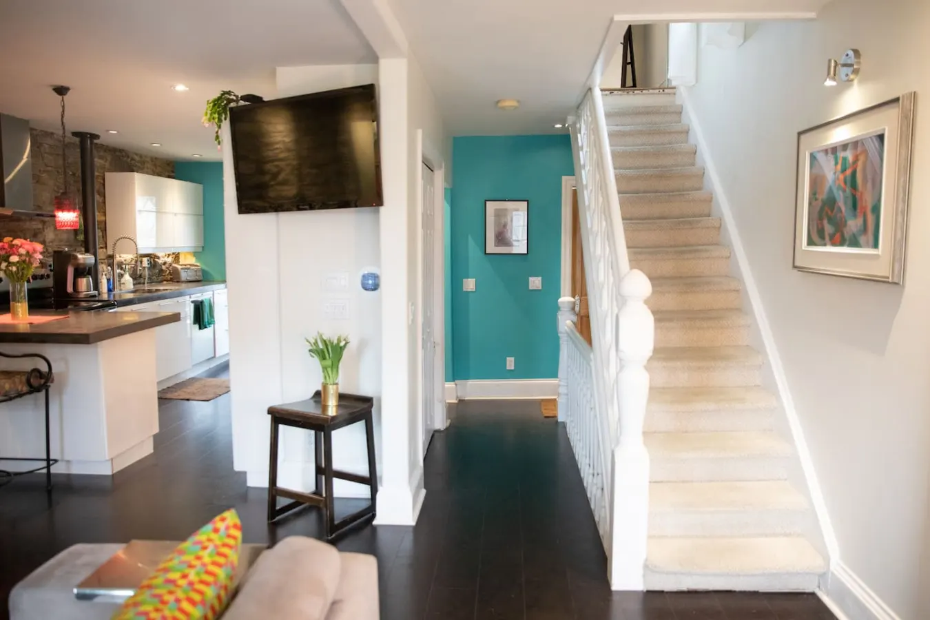 Spacious Historic Downtown Stableman's House Loft 15