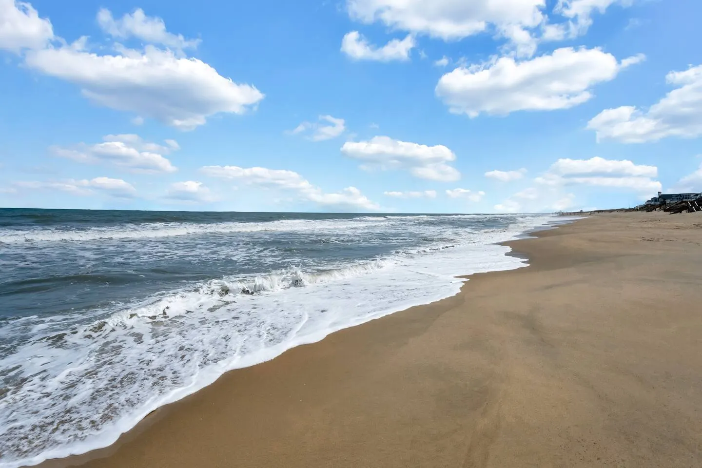 Croatan Beach Spacious 4BR Home with Views 9