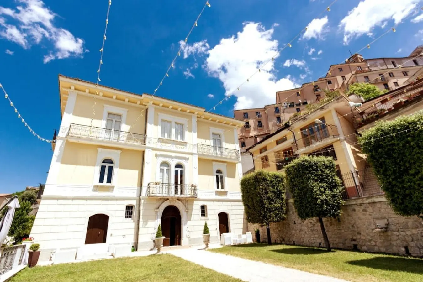 Palazzo Vittoli - Iside