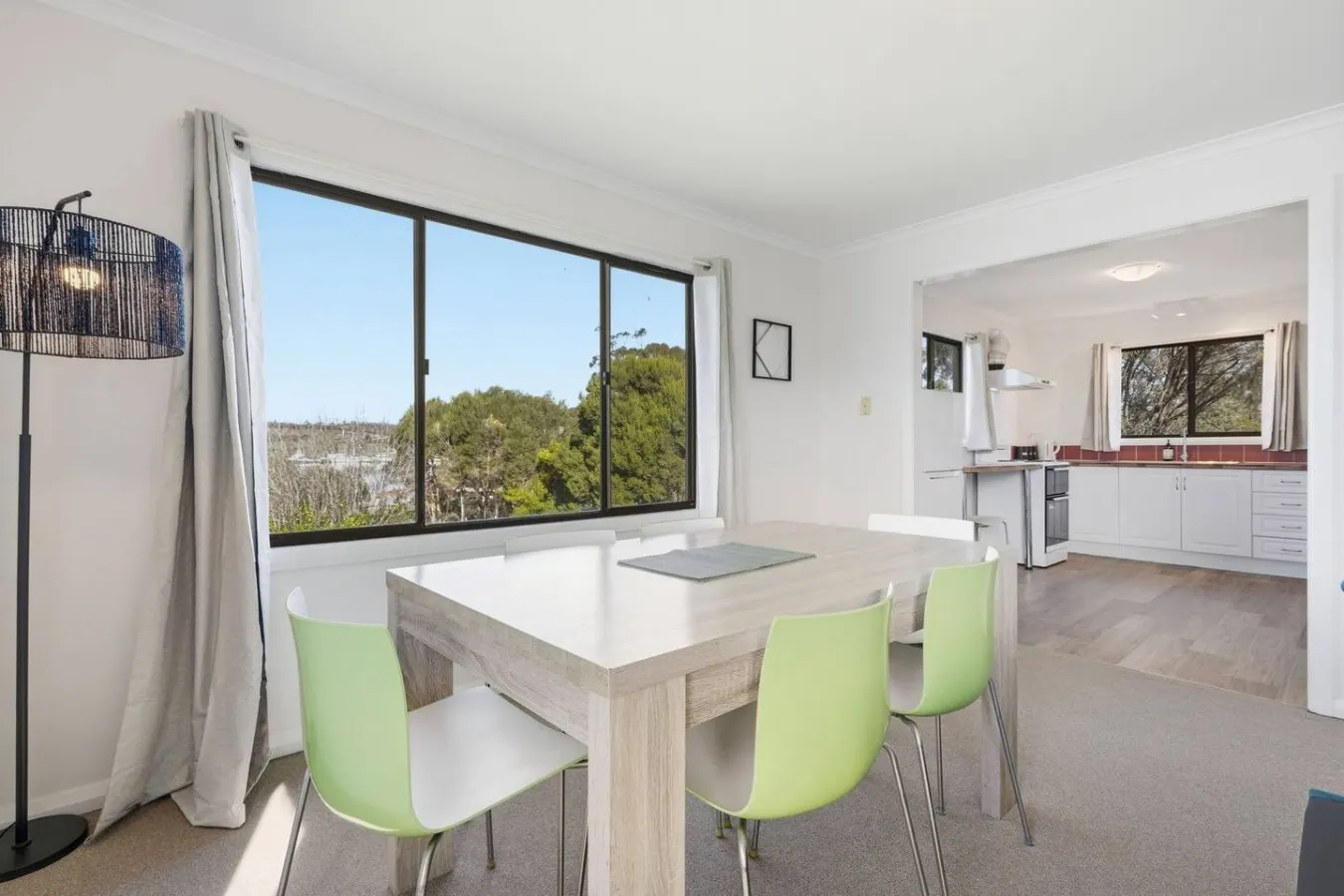 Dunalley Waterfront Escape 15