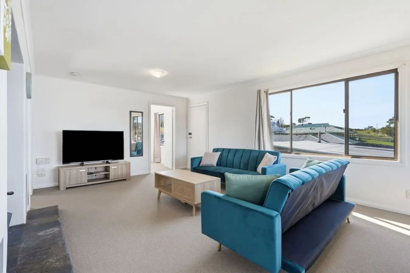 Dunalley Waterfront Escape 7