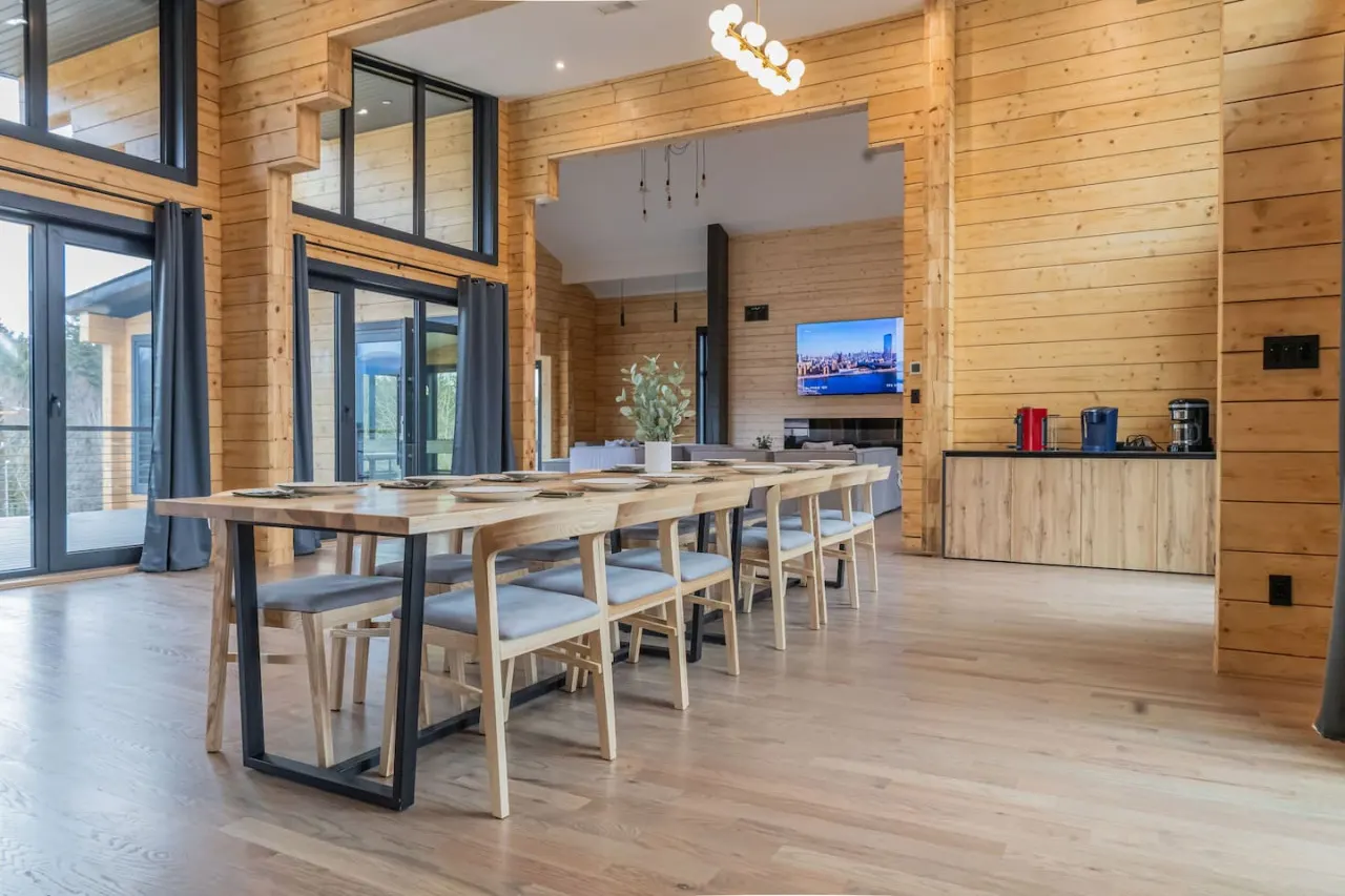Waterfront Mansion on 20 acres Windham Ski Resort "Ulula Eco Resort" 10
