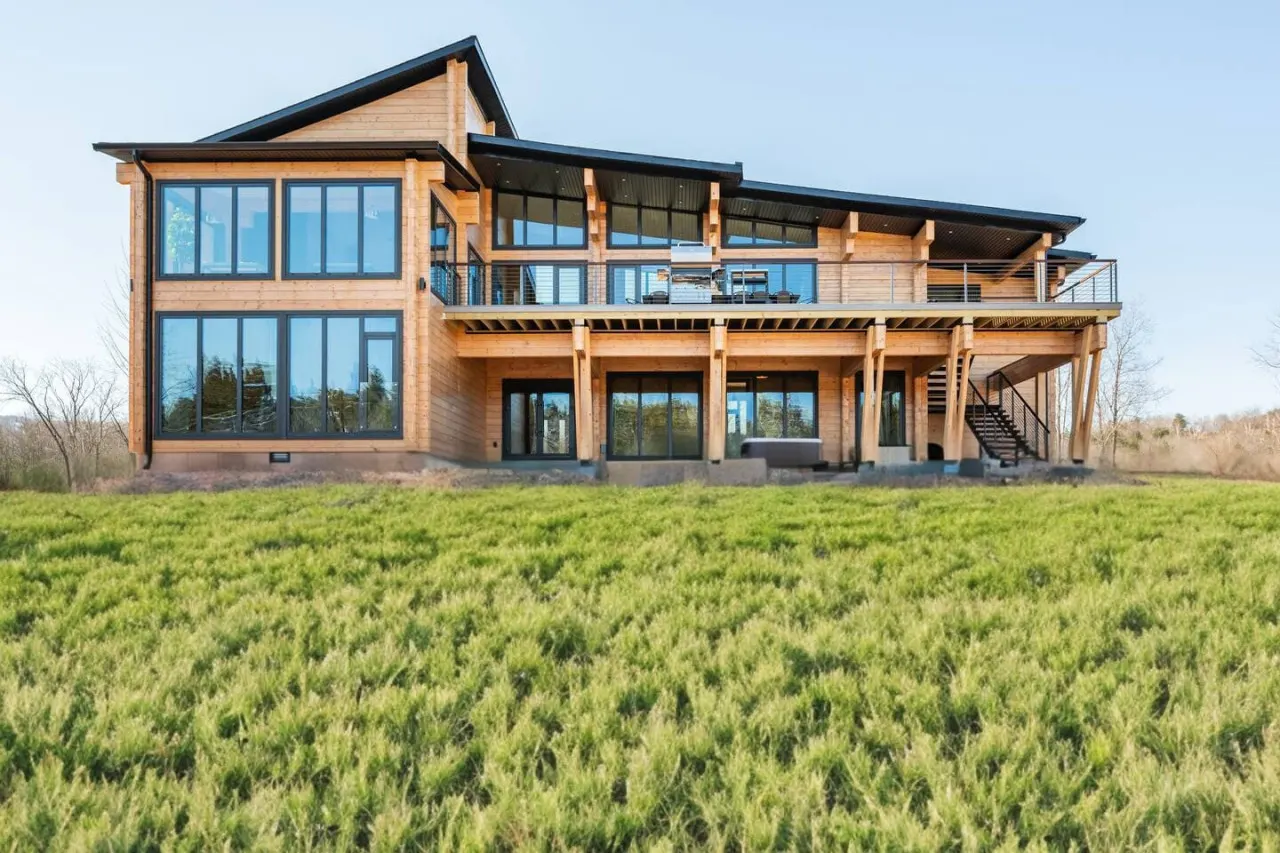 Waterfront Mansion on 20 acres Windham Ski Resort "Ulula Eco Resort" 15