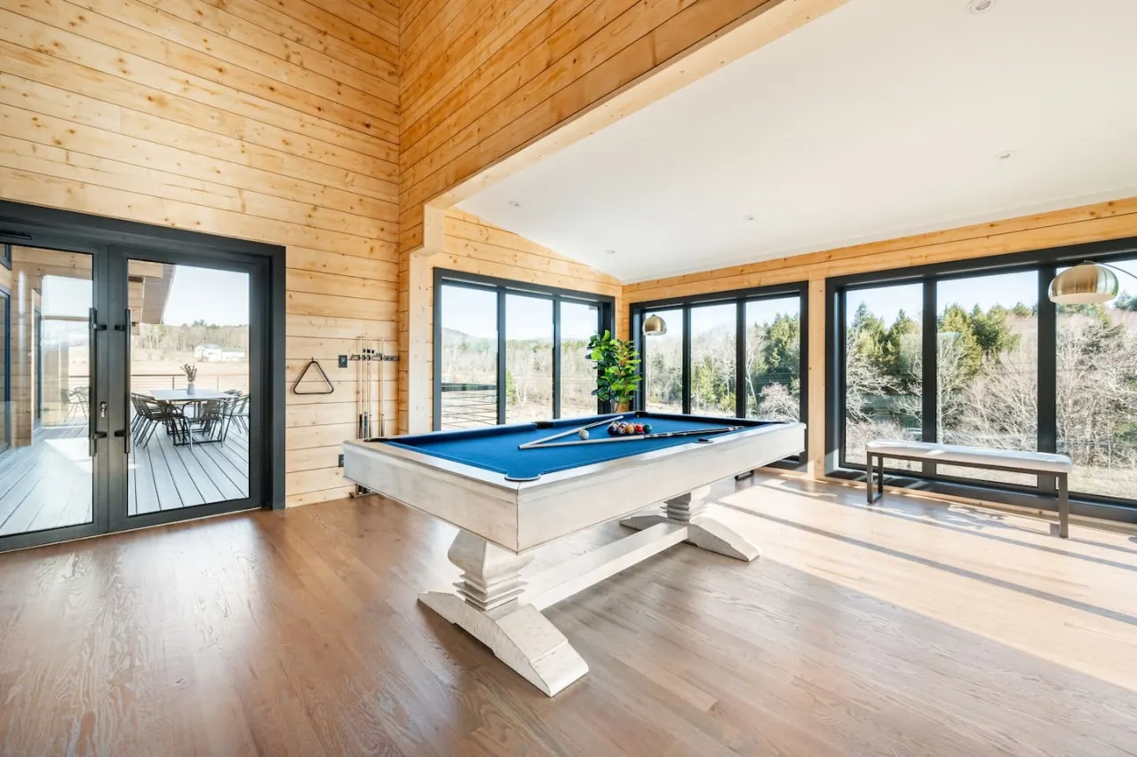 Waterfront Mansion on 20 acres Windham Ski Resort "Ulula Eco Resort" 16