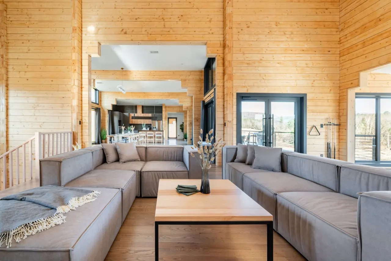 Waterfront Mansion on 20 acres Windham Ski Resort "Ulula Eco Resort" 19