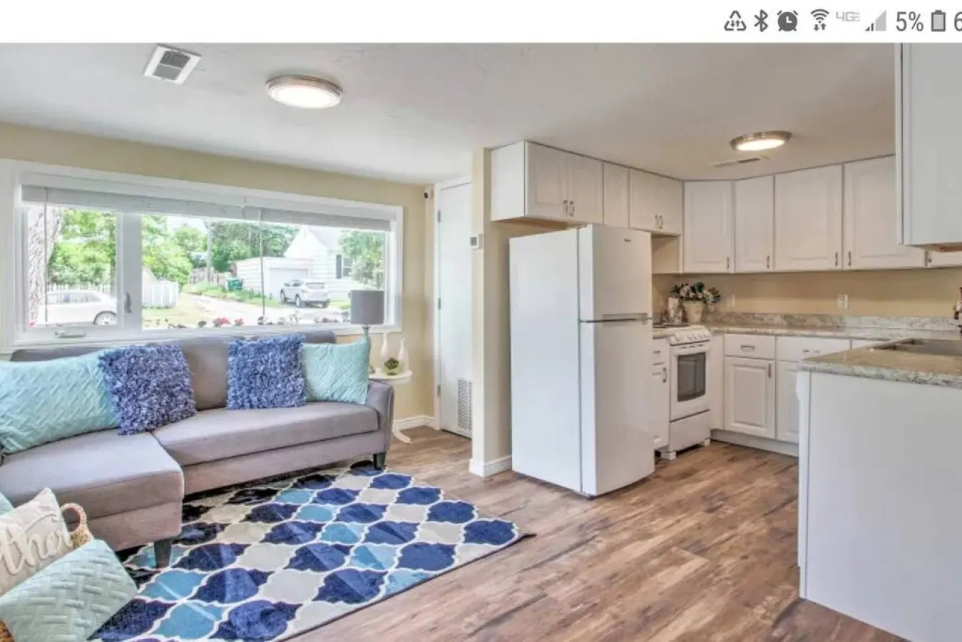 Designer Cottage Retreat Walkable Downtown W & R 12