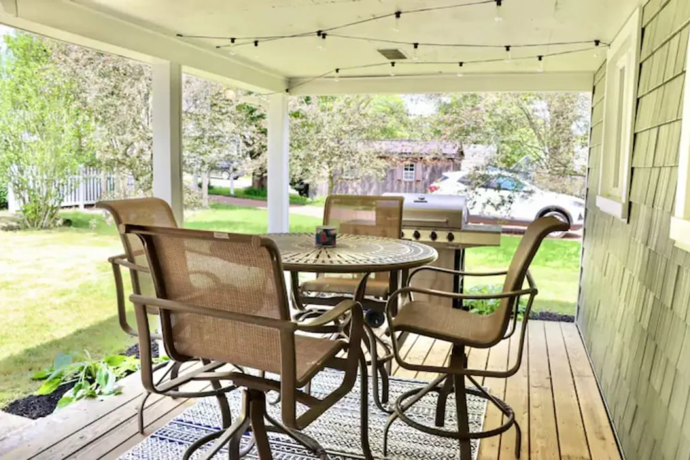 4 bdr Cottage, Edinboro Lake Views, Dogs Welcome 11