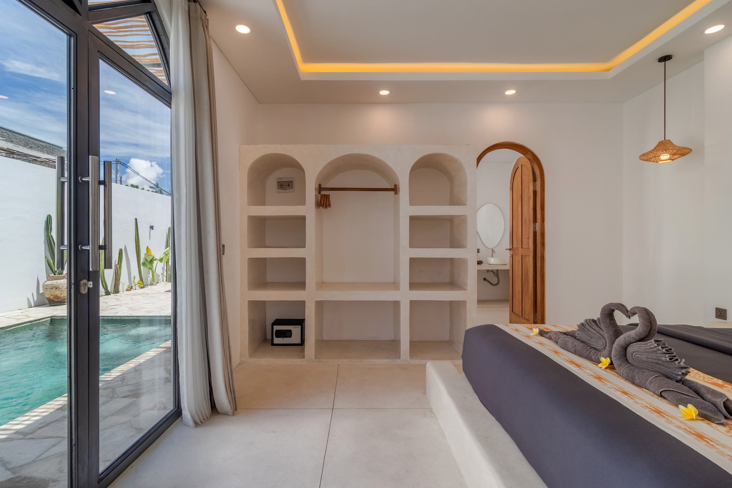 Modern 2BR Pool Villa in Peaceful Canggu 33