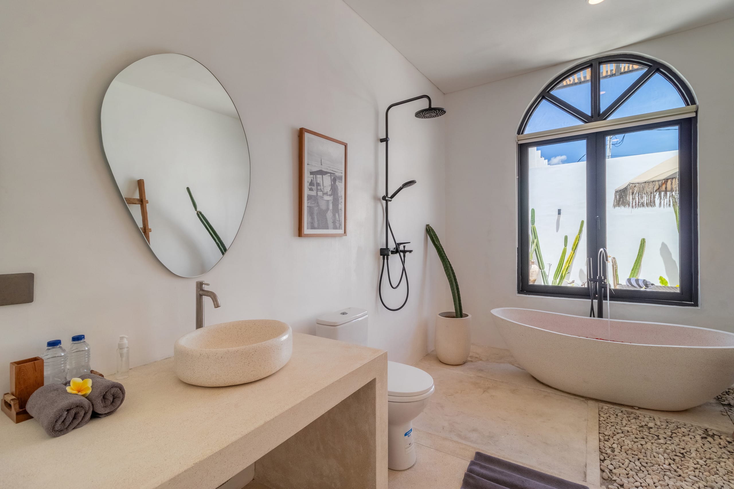 Modern 2BR Pool Villa in Peaceful Canggu 23