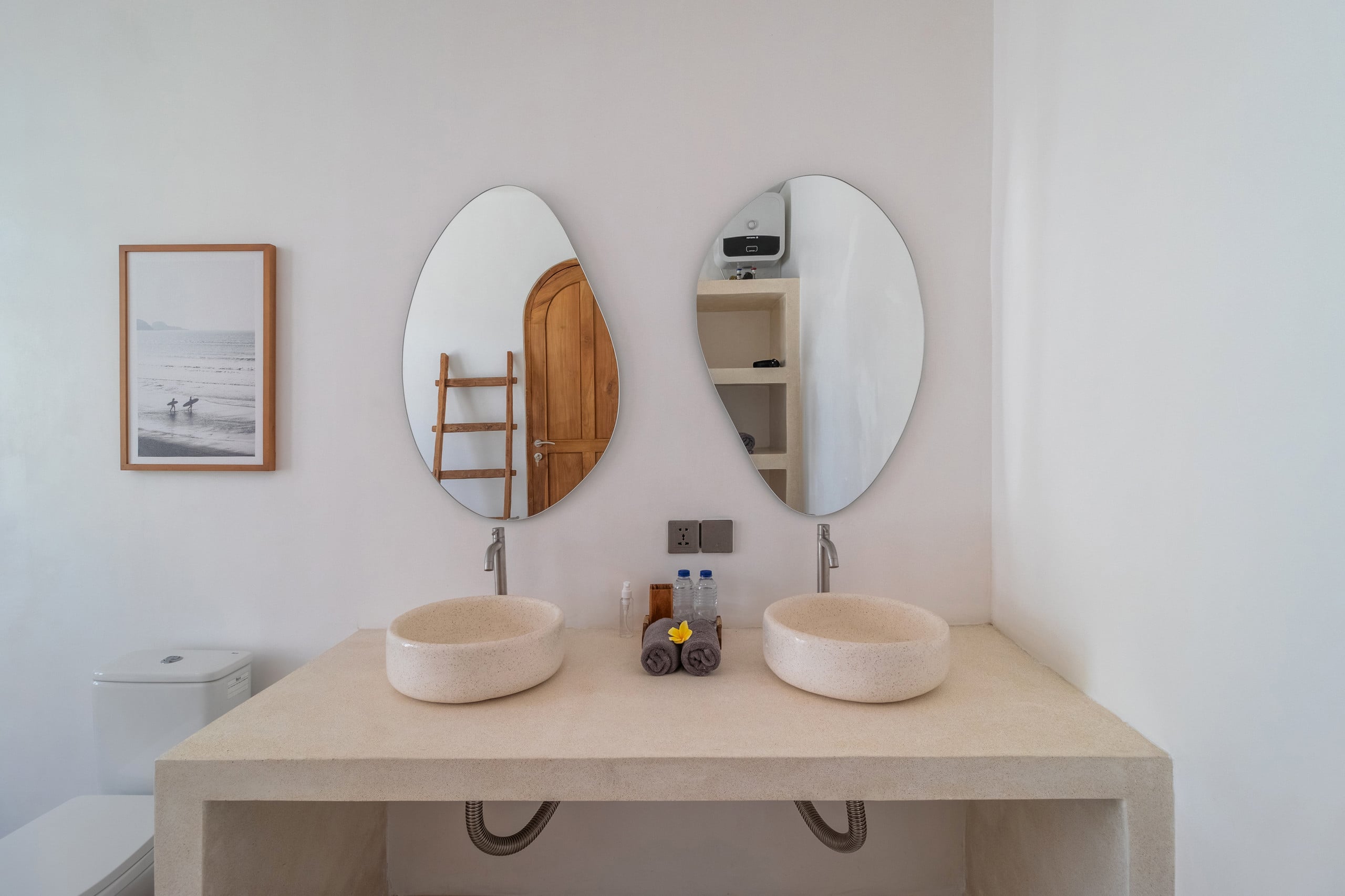 Modern 2BR Pool Villa in Peaceful Canggu 25