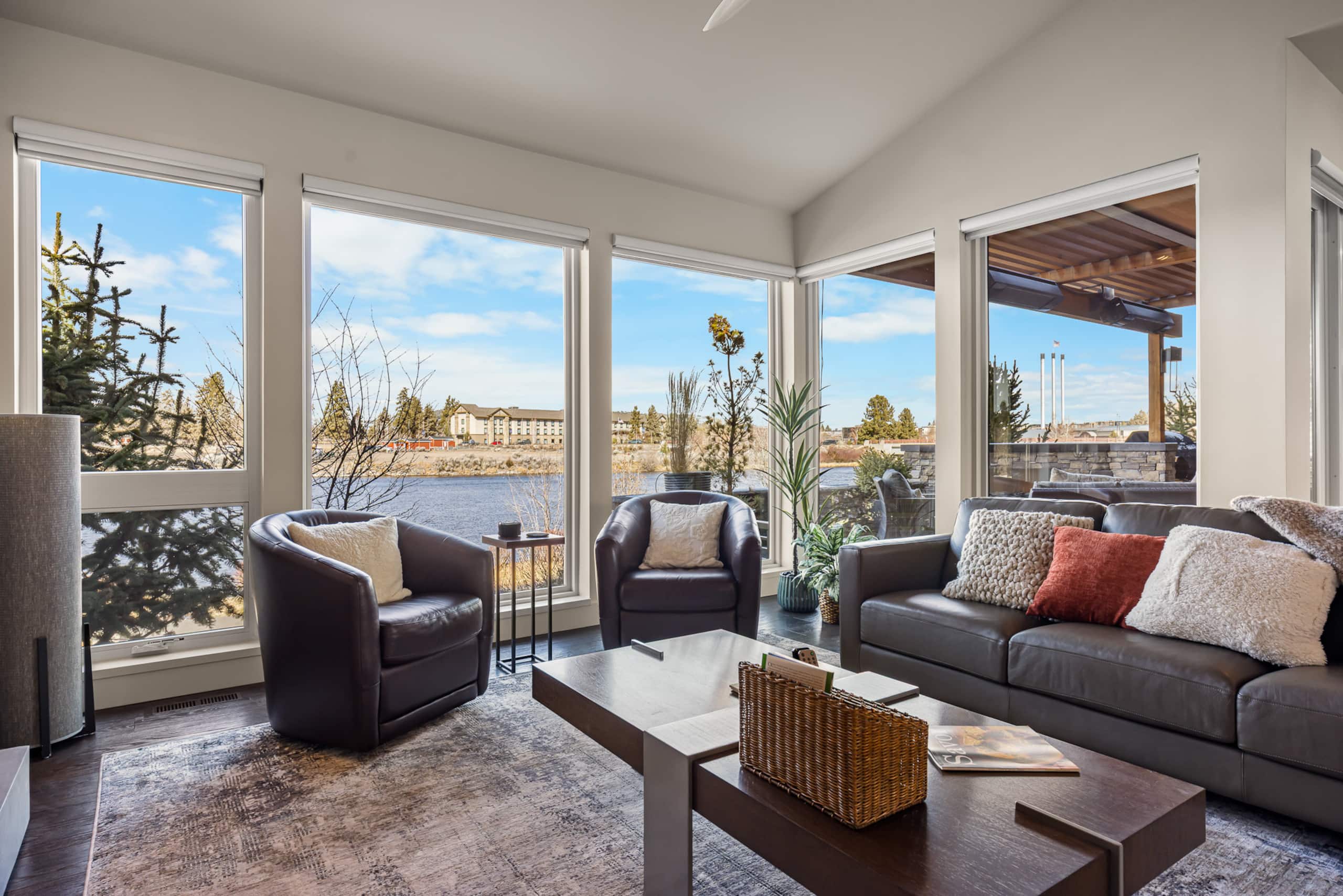Luxe Riverfront+Old Mill Concerts+Sauna+Bike+Float 16