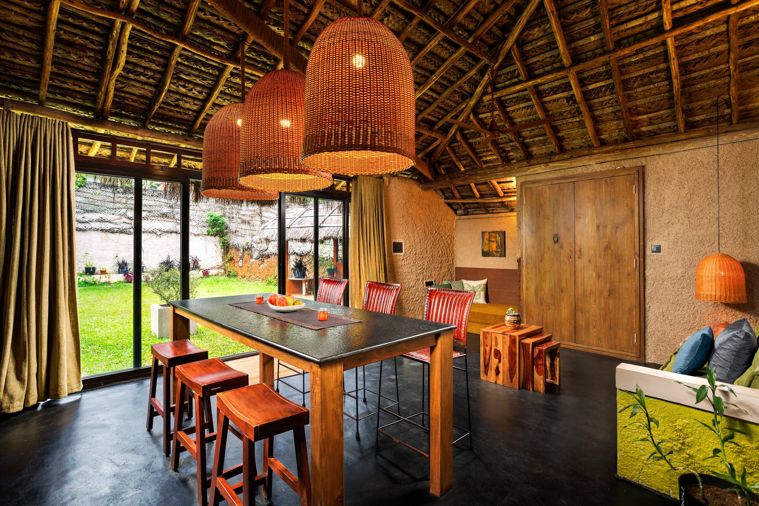 Mud house Villa & Art gallery, Marayoor, Munnar 2