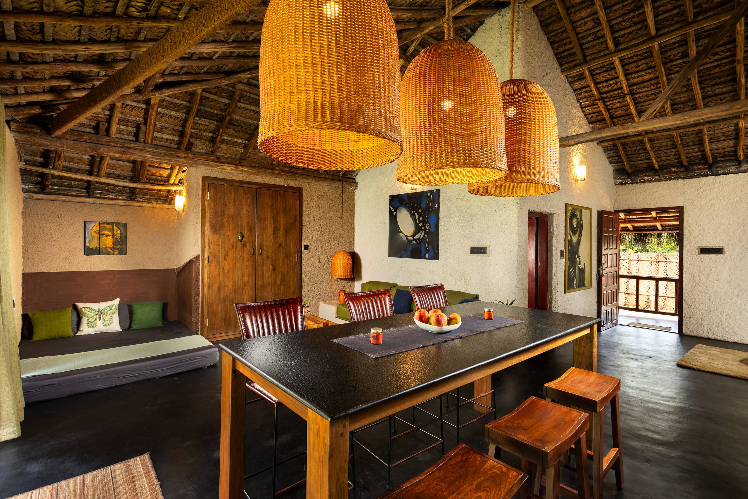 Mud house Villa & Art gallery, Marayoor, Munnar 11