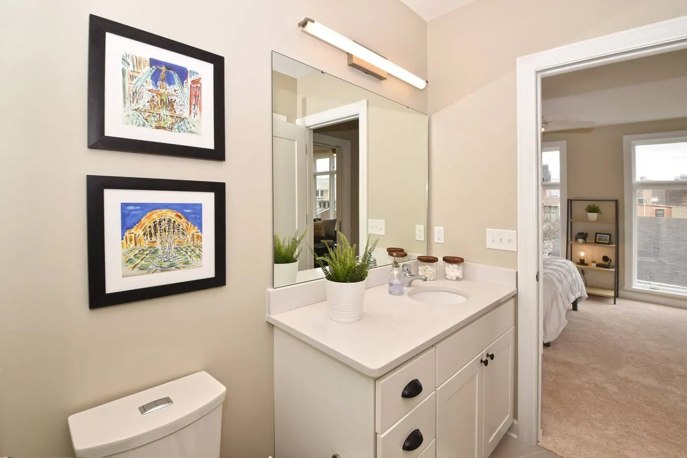Best-of-the-Best in OTR, FREE Parking! 14