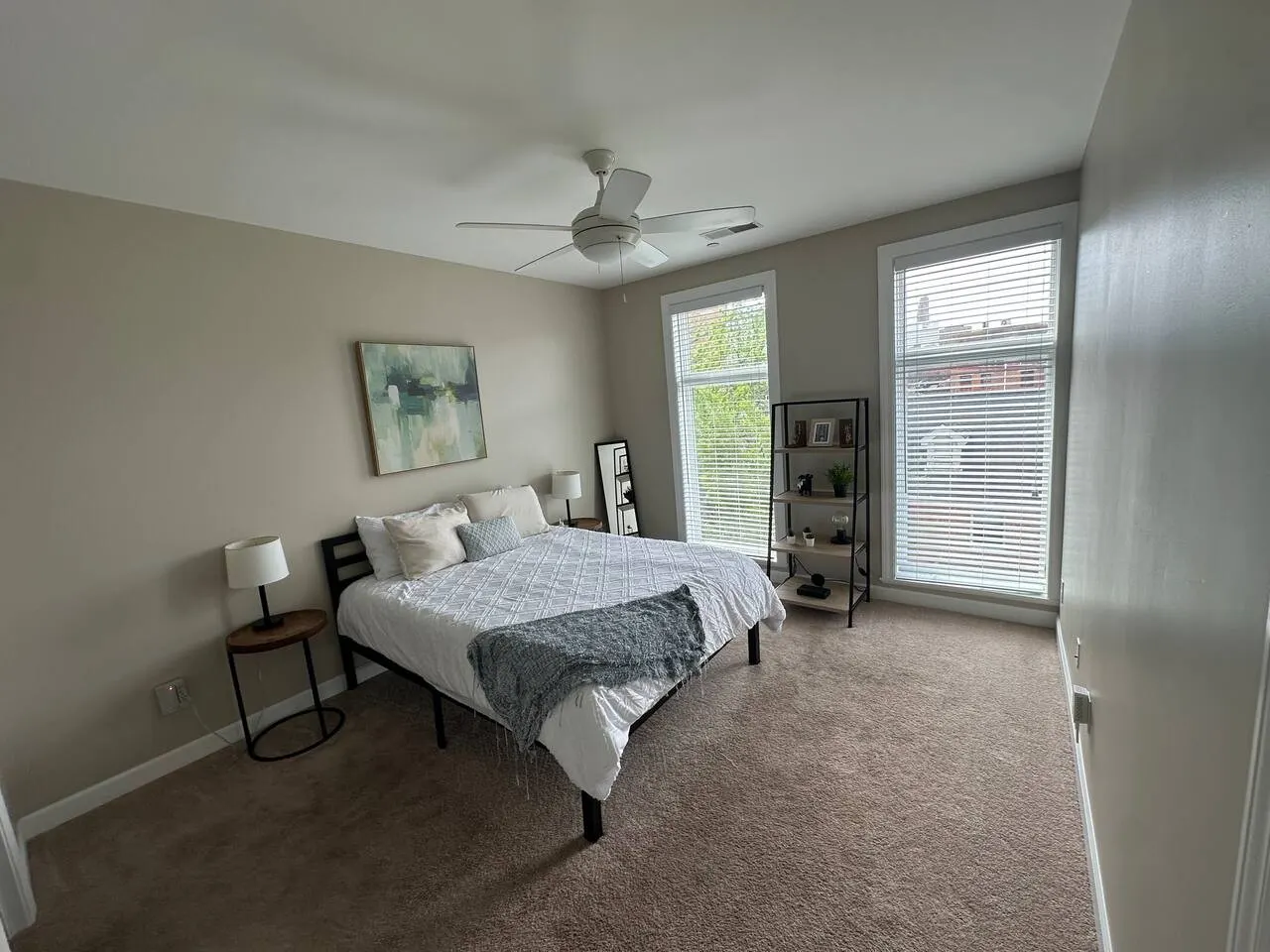 Best-of-the-Best in OTR, FREE Parking! 18