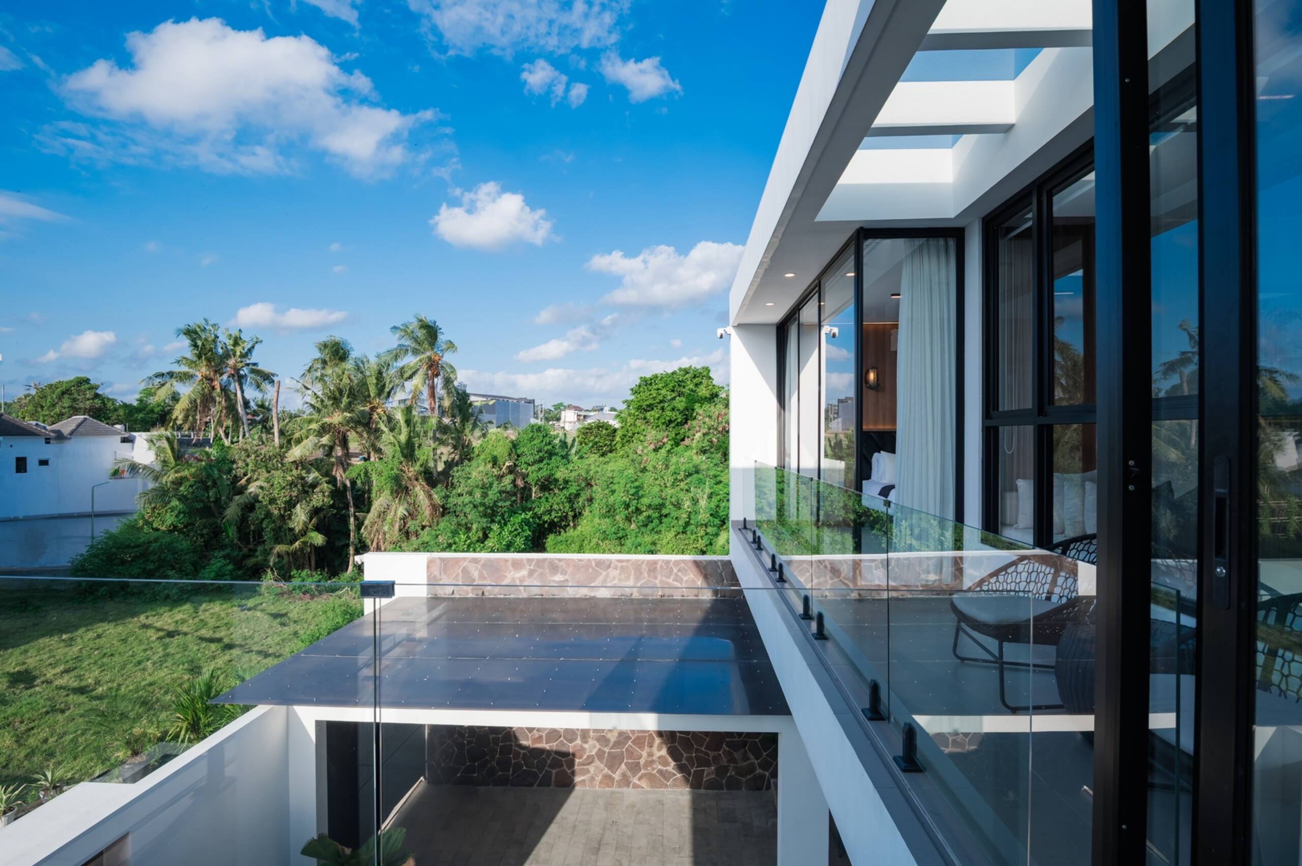 New 2BR Heaven is Seseh | Pool & BBQ, Near Beach — photo 5