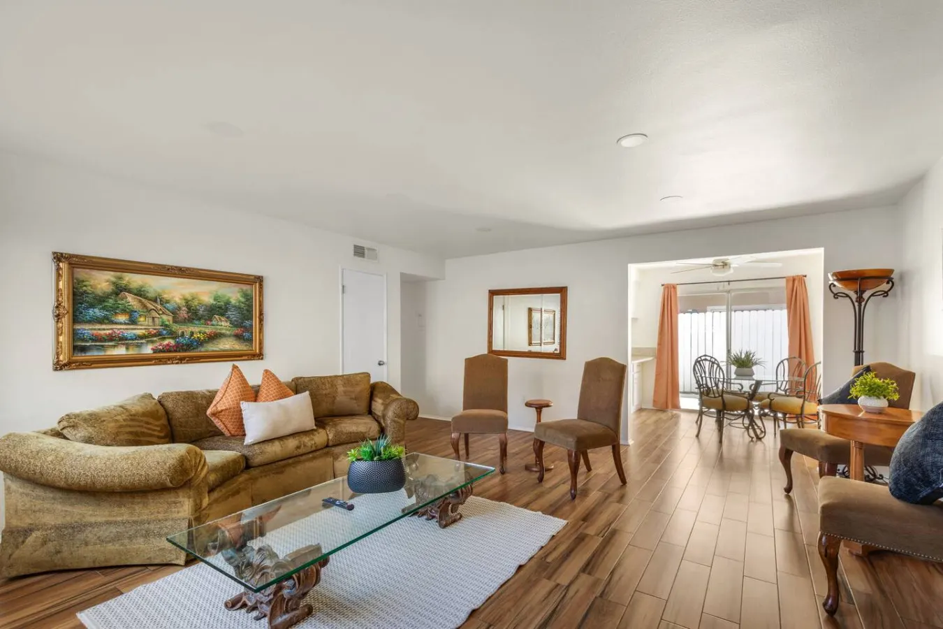 2bd/2bth Nobel Delight, Close To South Coast Plaza