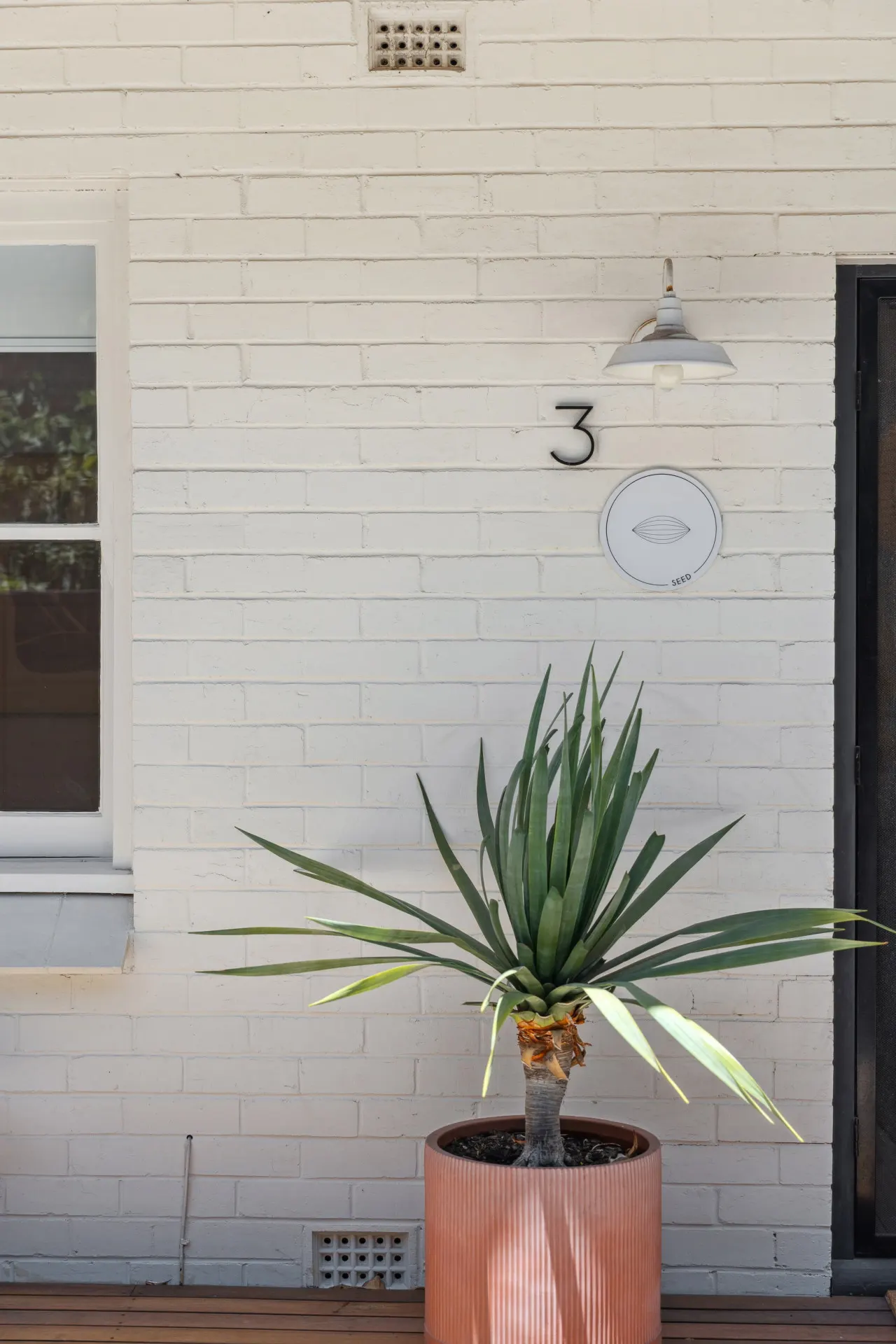Seed at Arlo's—A Serene Coastal Hideaway 6