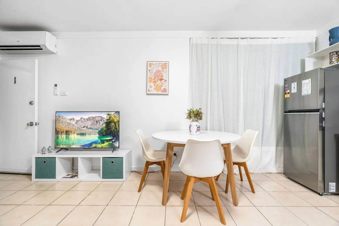 Zen Bamboo: cozy - modern - central 19