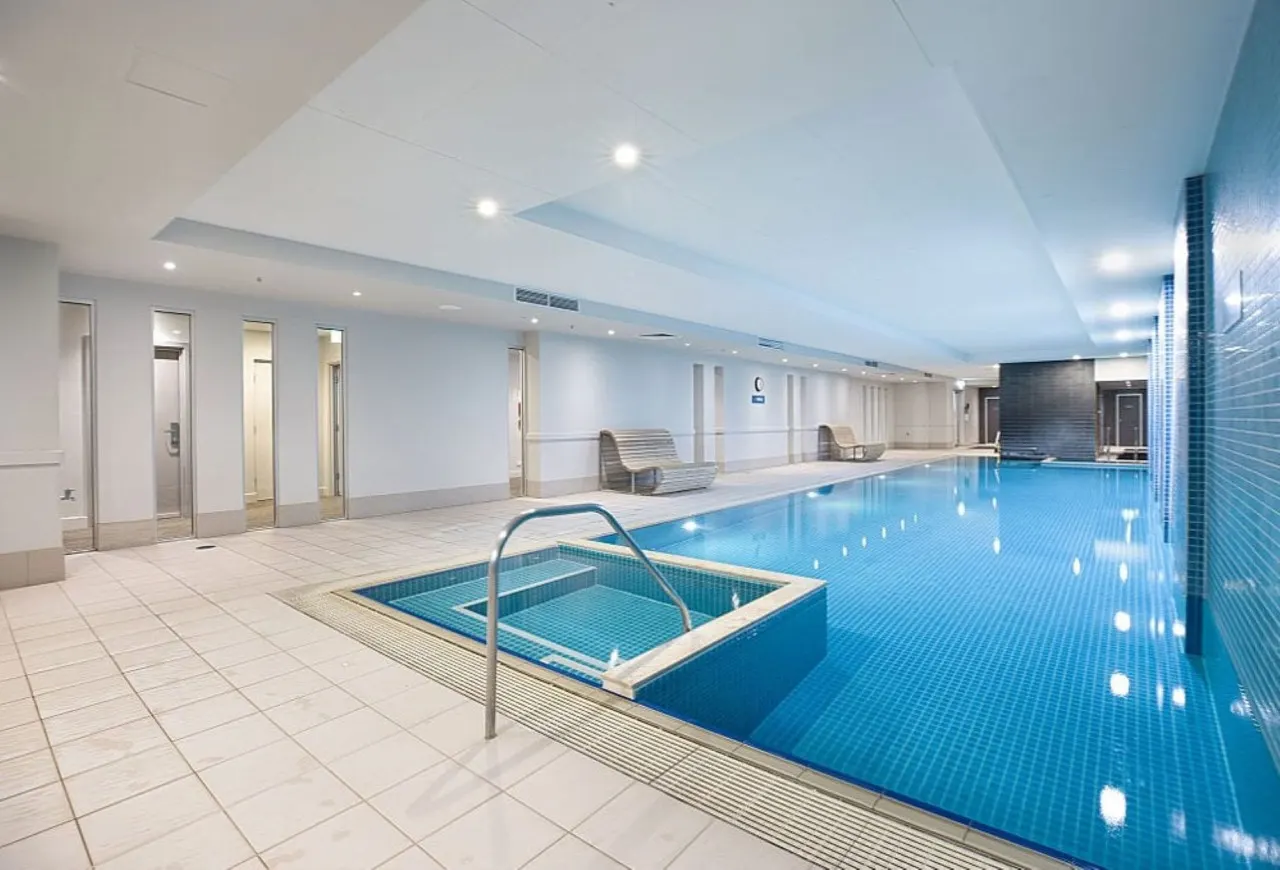 Apartment in Glenelg! 12