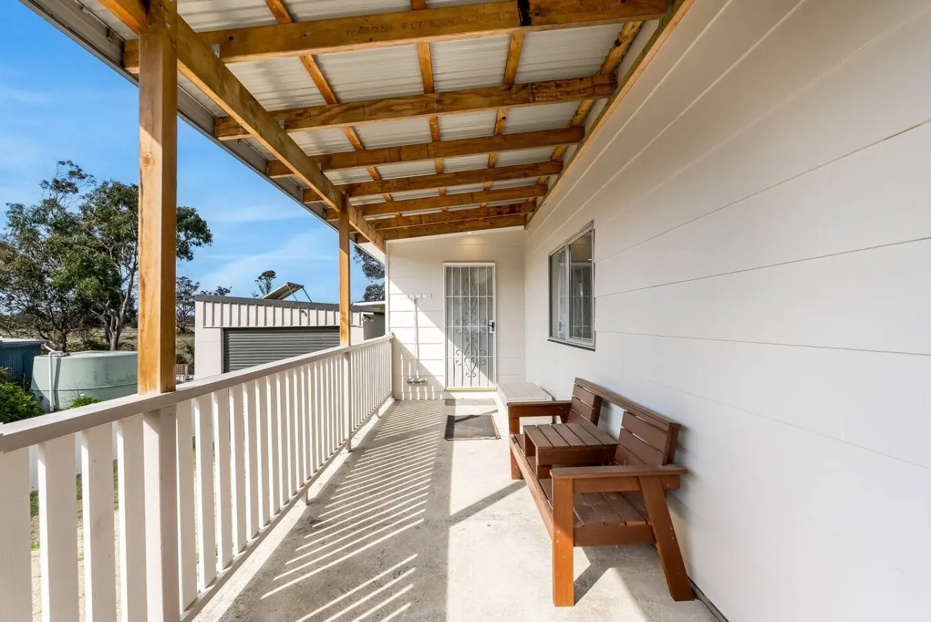 Spacious beach house 13