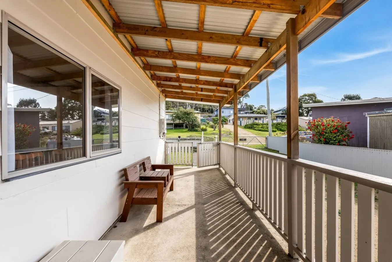 Spacious beach house 19