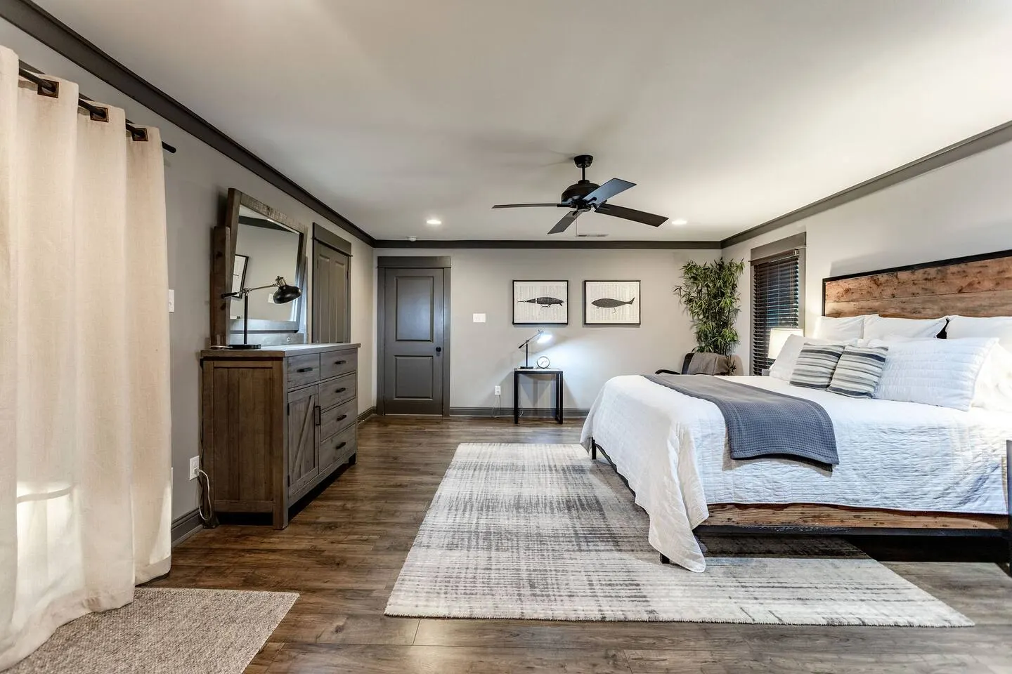 Seen on Fixer Upper: Bachelor Pad w/Two Islands 12