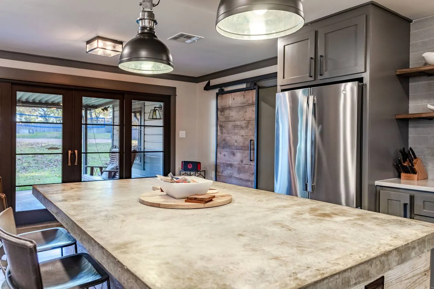 Seen on Fixer Upper: Bachelor Pad w/Two Islands 14