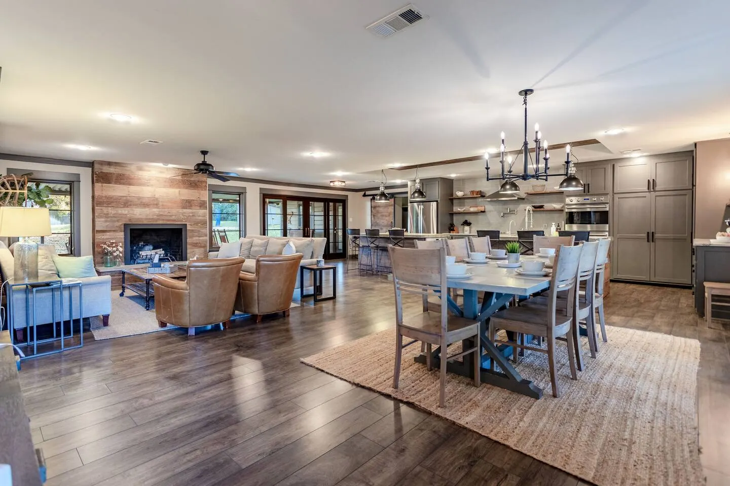 Seen on Fixer Upper: Bachelor Pad w/Two Islands 6