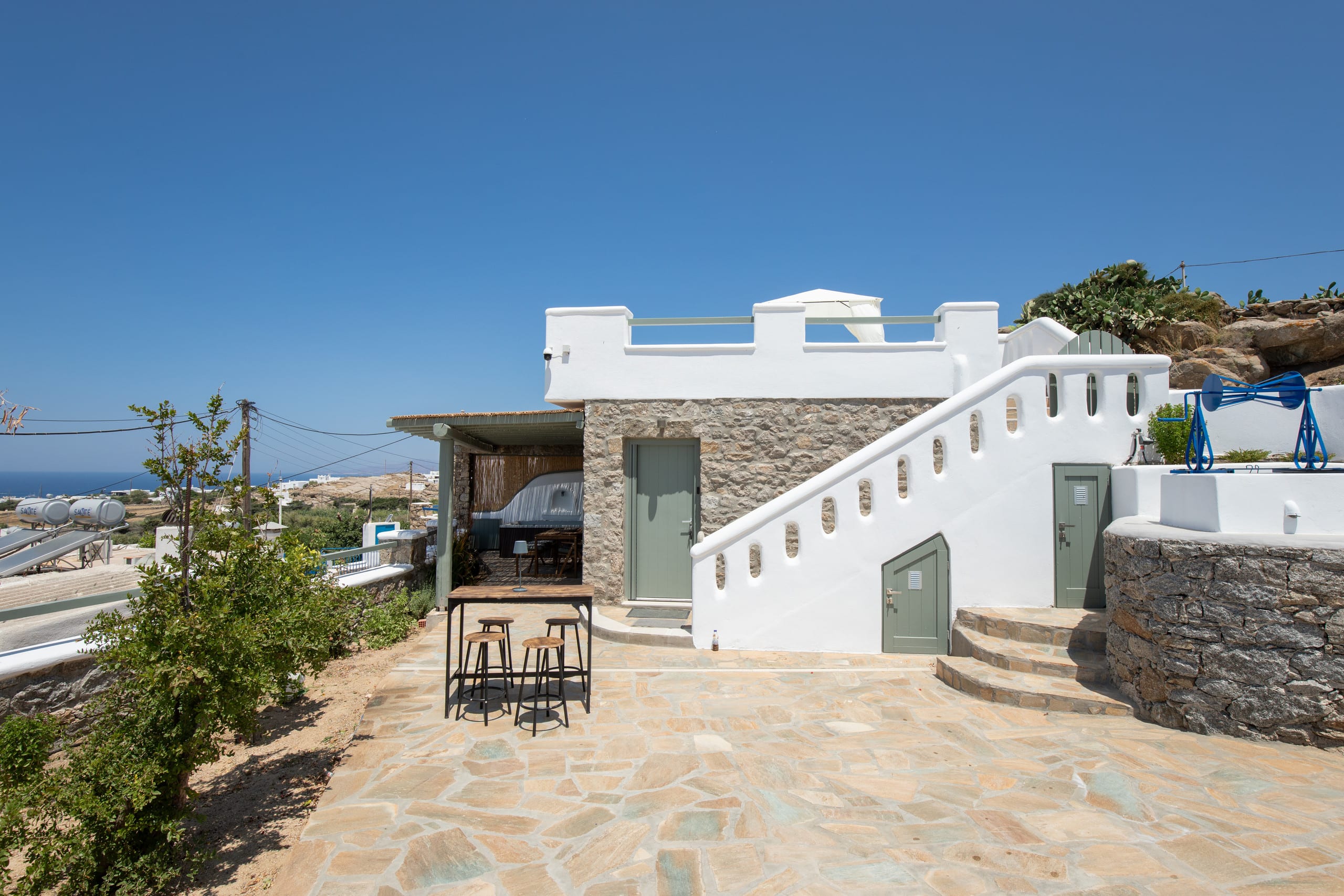 Contejean Villa | Private Jacuzzi & View 6