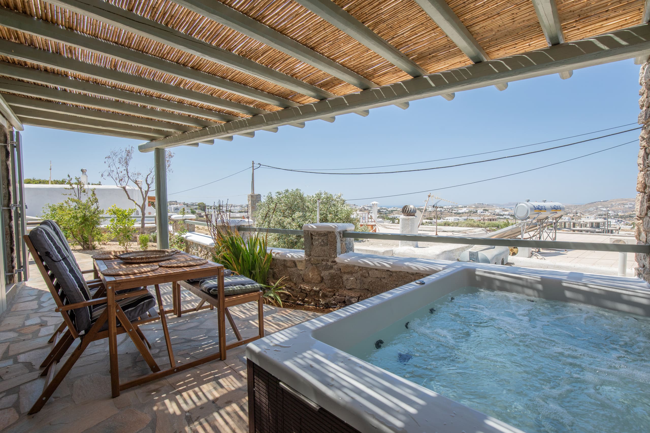Contejean Villa | Private Jacuzzi & View 7