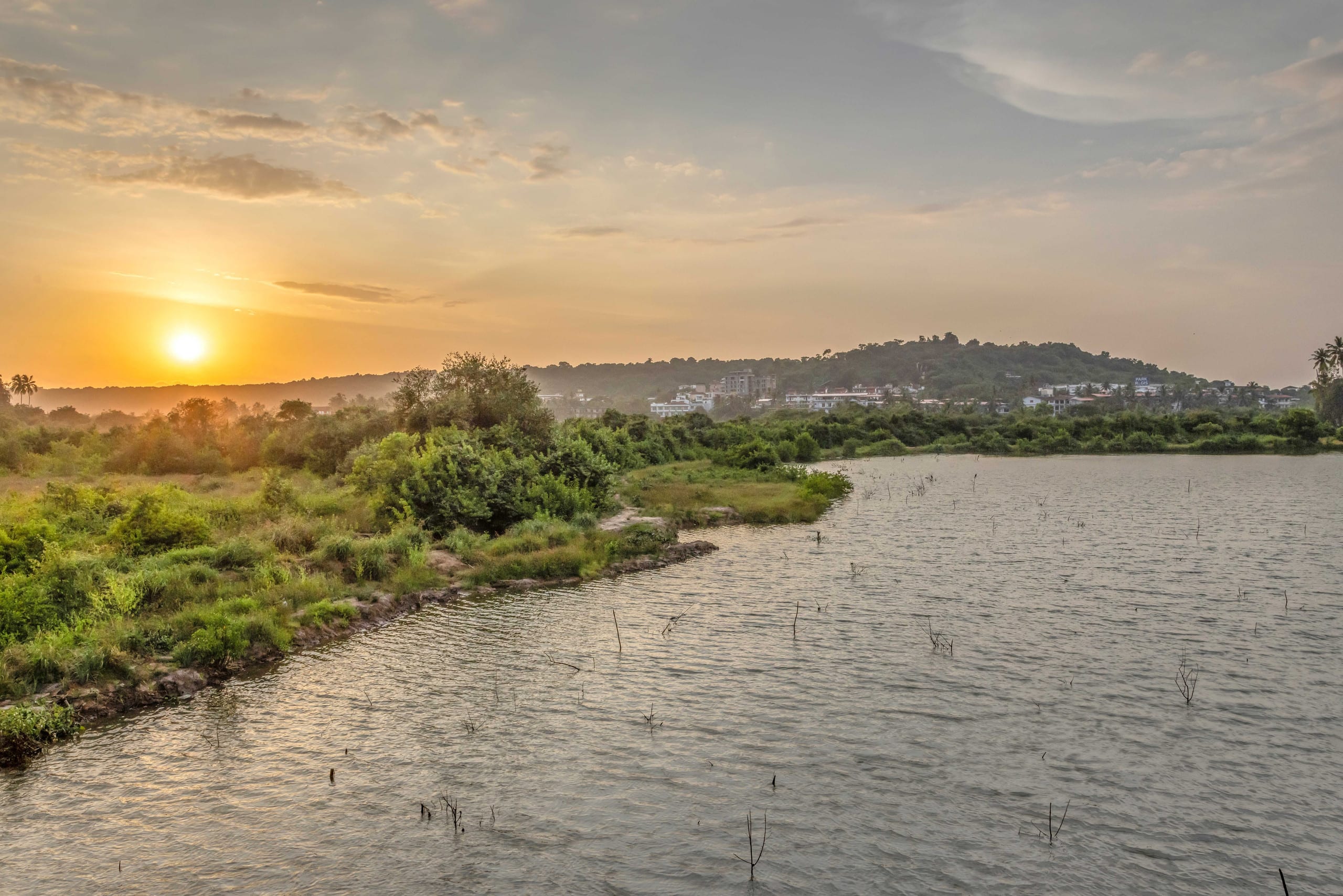 Sunset View Lakehouse | 3 BHK | Pvt Pool 13