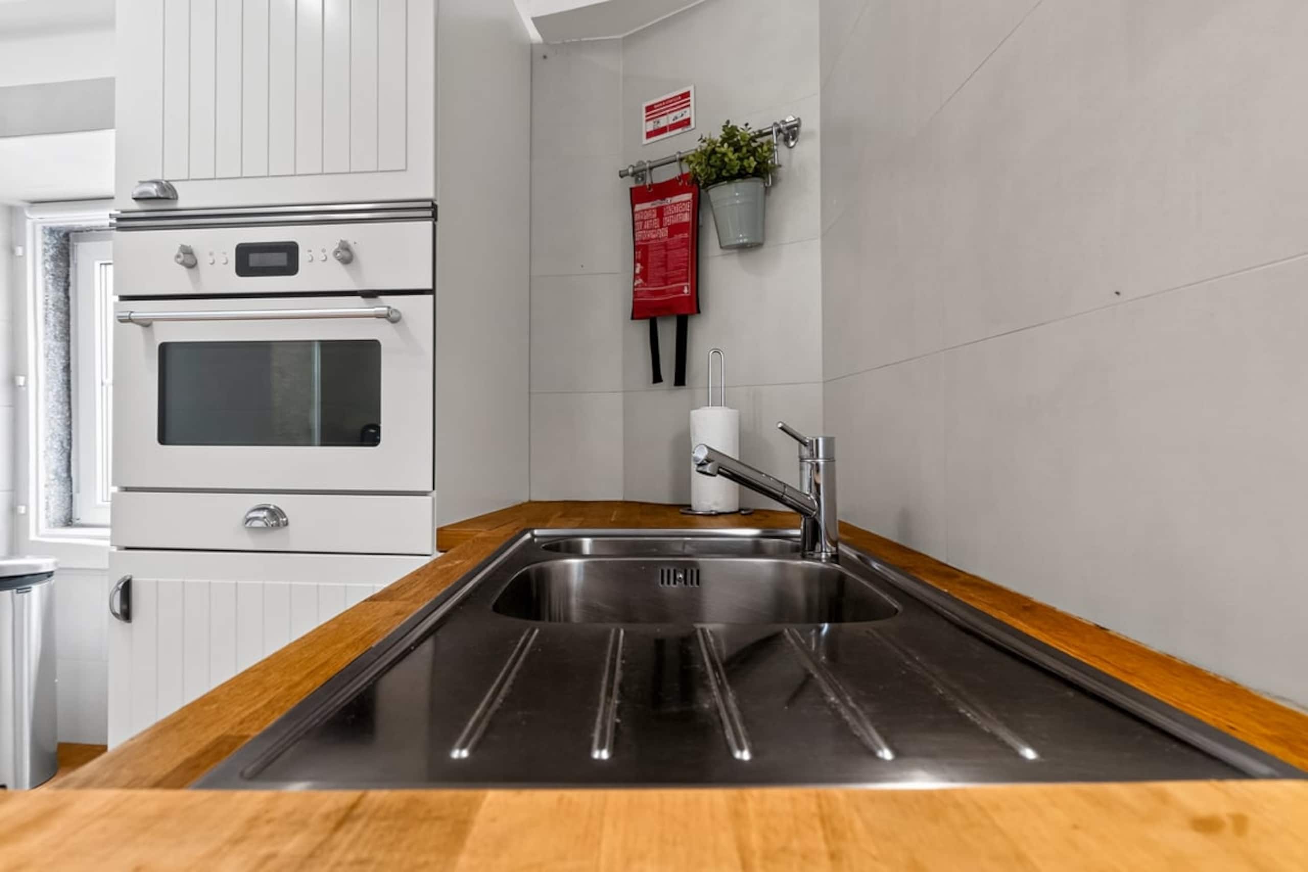Elegant S. Miguel Apartment - Washer 17