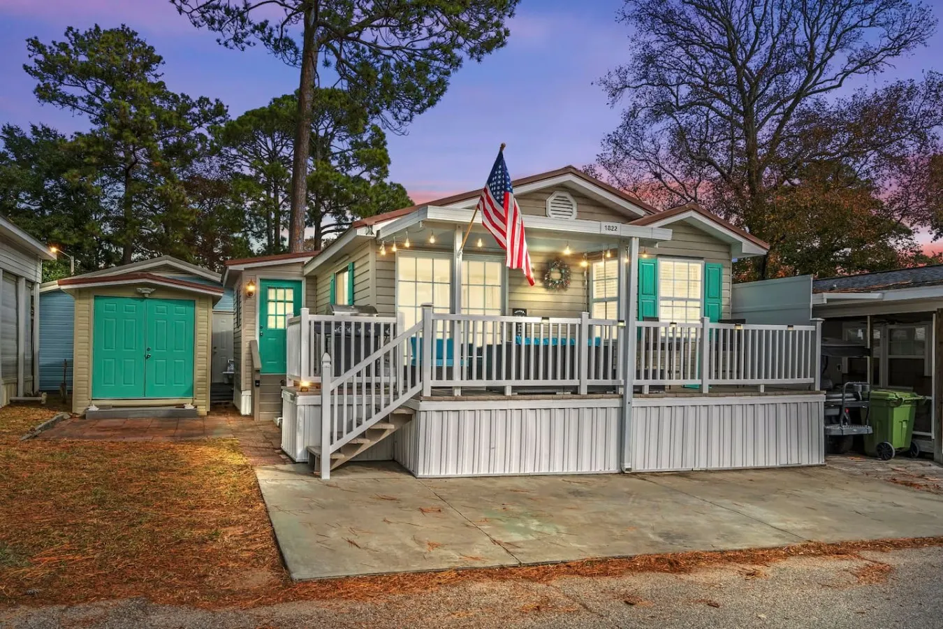 Cozy OL Retreat | Short Walk to Beach & Waterpark