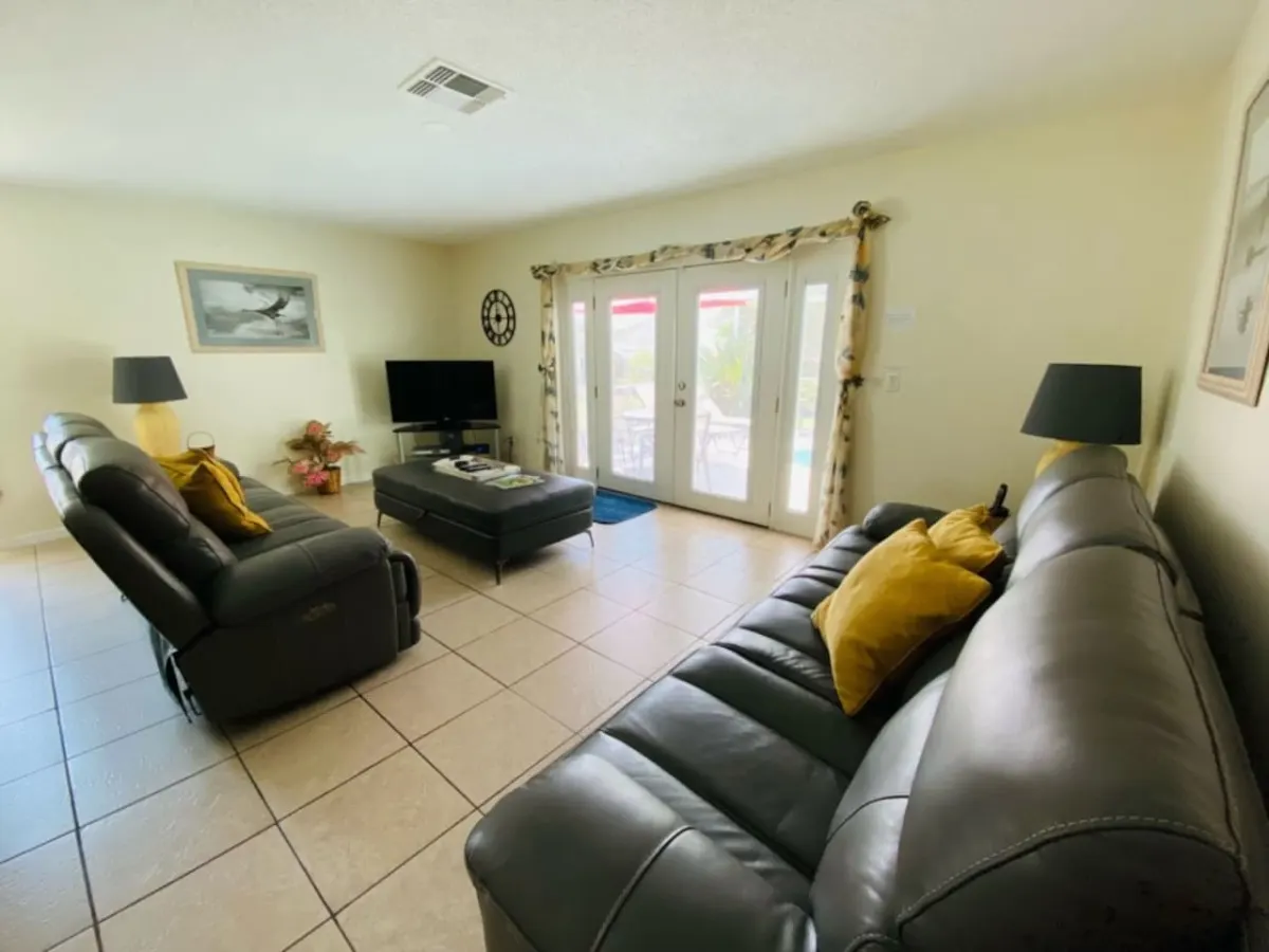 Charming 4-Bedroom Home Near Disney with Private Pool – Perfect Family Getaway! 12