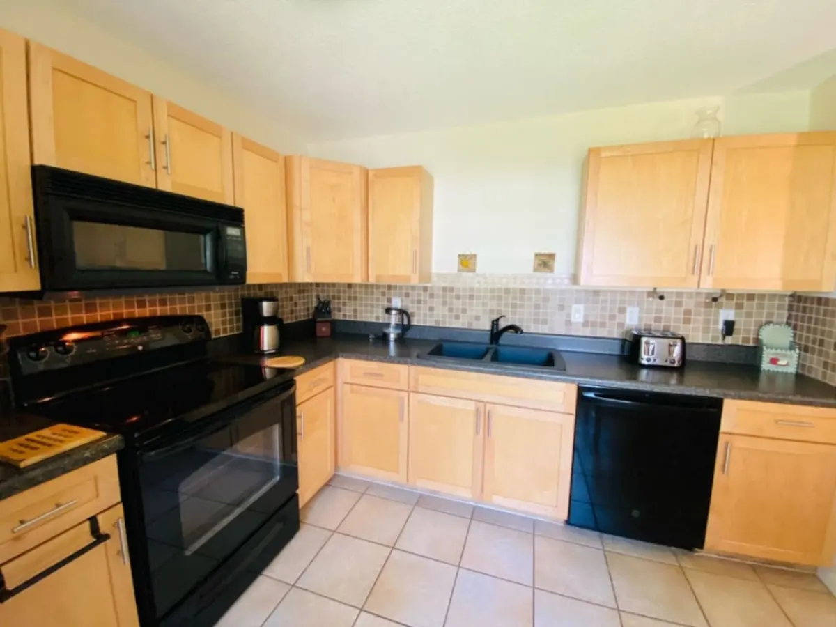 Charming 4-Bedroom Home Near Disney with Private Pool – Perfect Family Getaway! 7