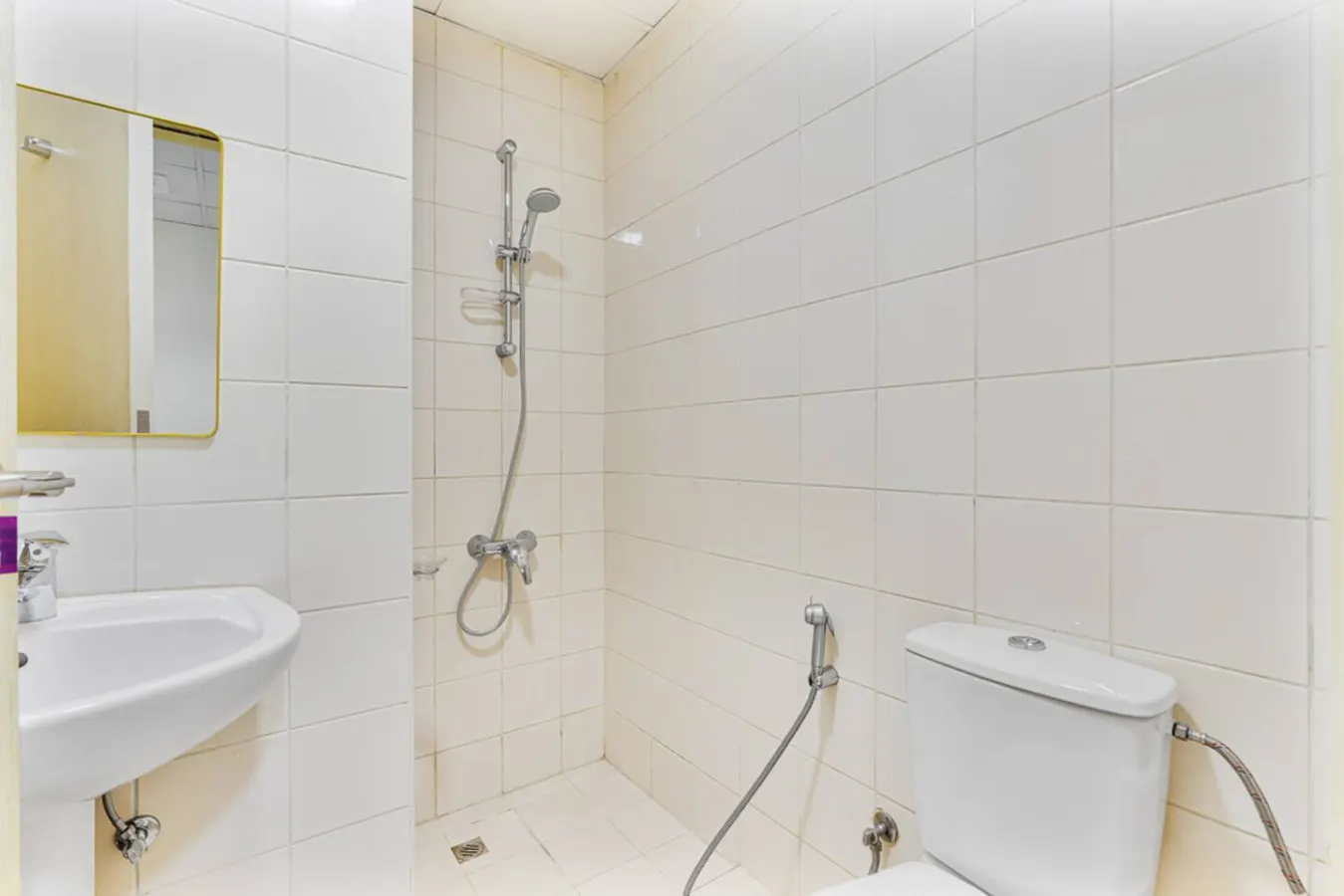 4BR Seafront Retreat w/ Private Beach Access 20