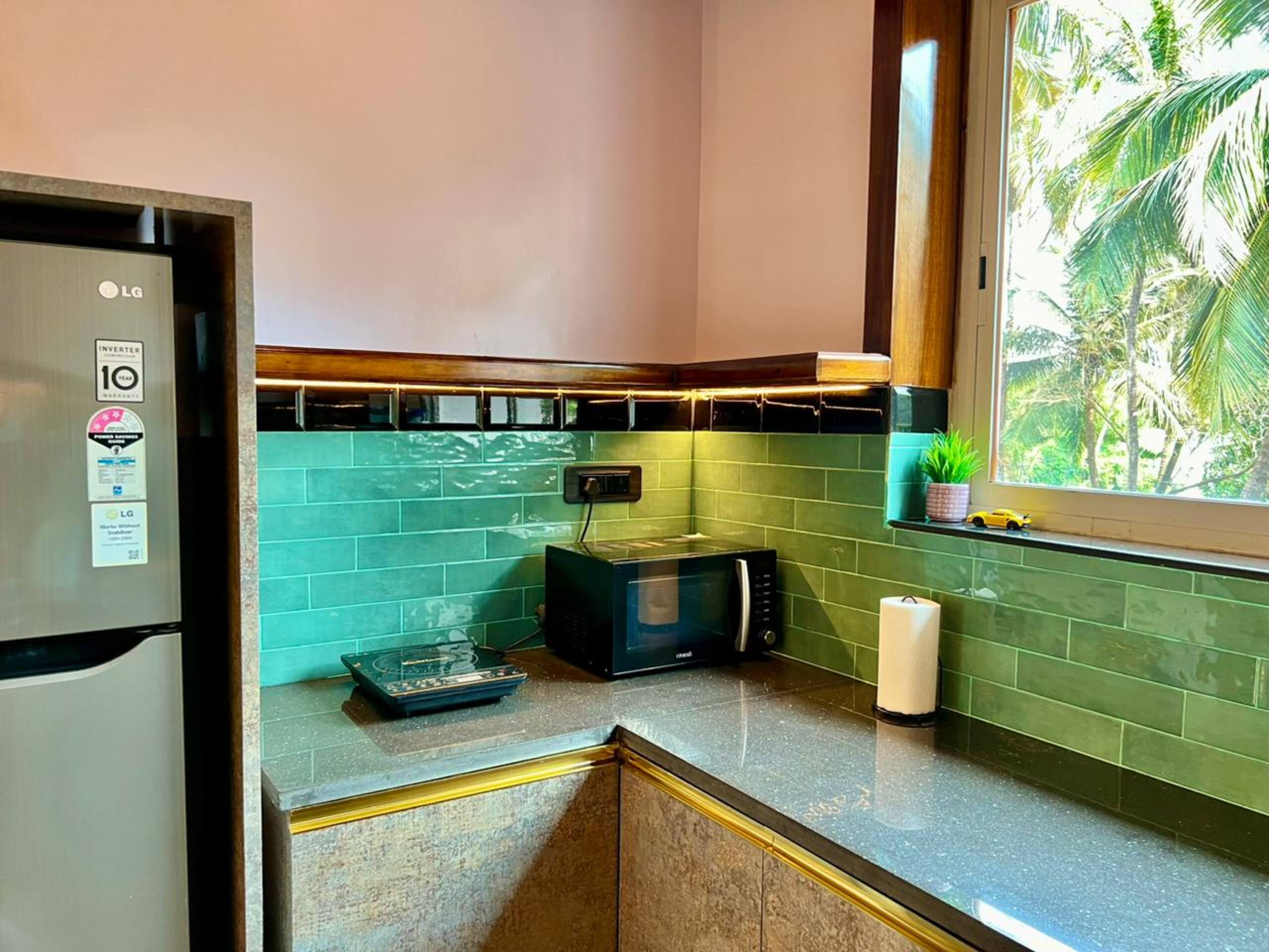 Newly Renovated 2BHK | Candolim | Pool |Near Beach 24