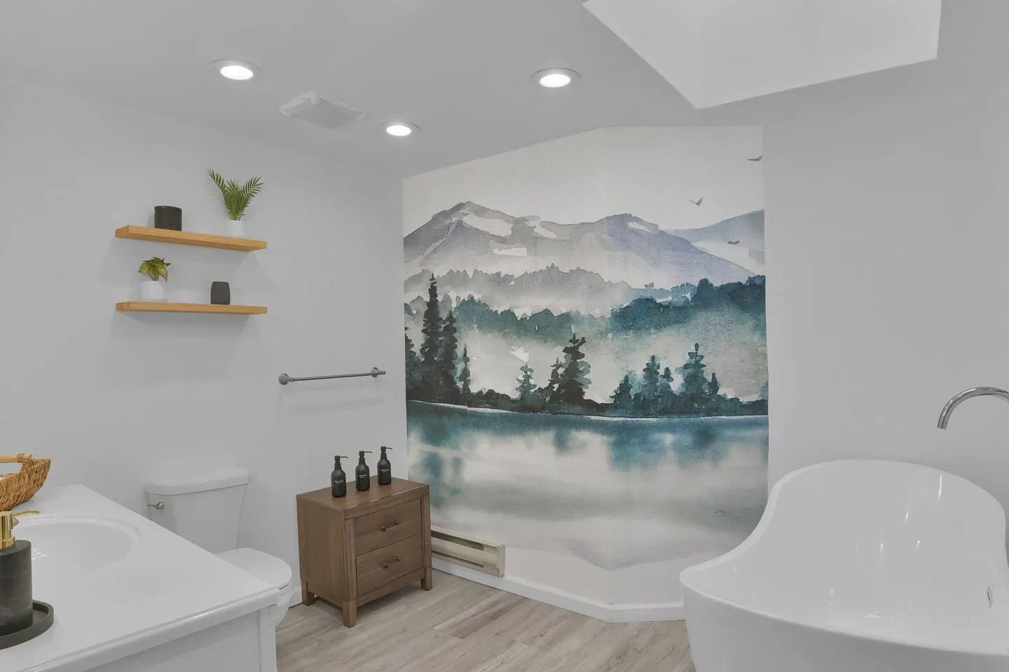 NEW! HomeTheater-HotTub-GameRoom-FirePit-BBQGrill — photo 4