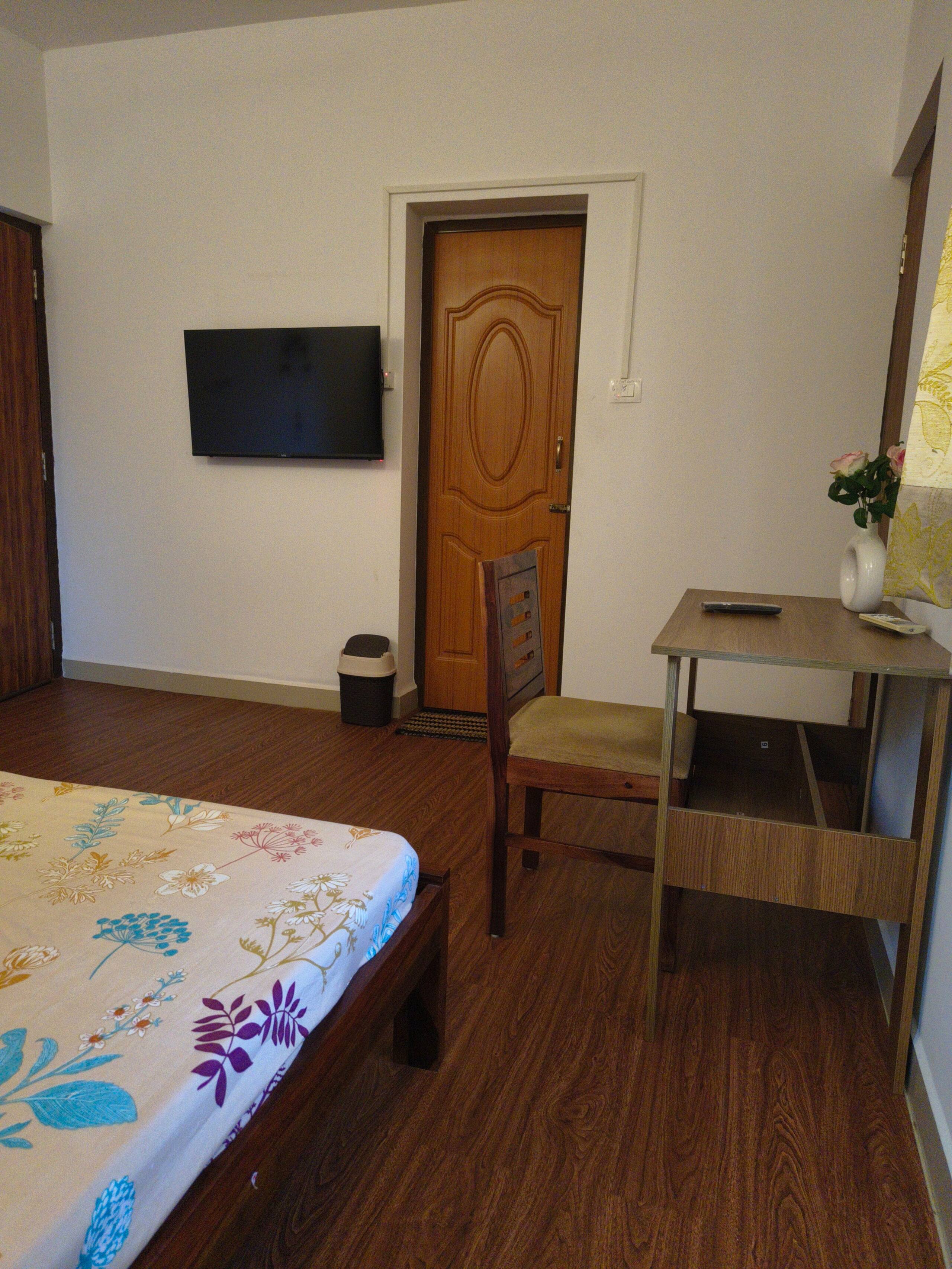Room in Varca. Private terrace & Cooking in 11