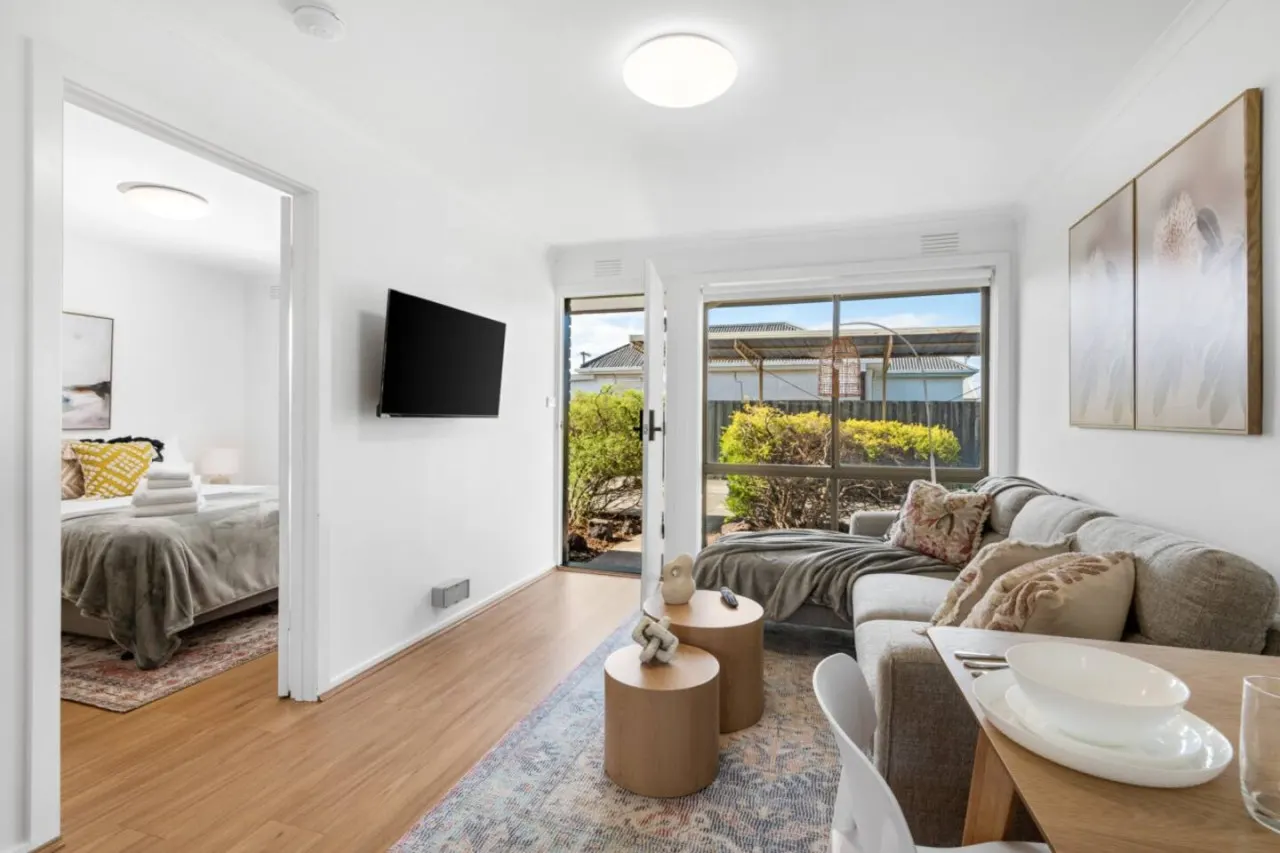 Modern 1BR Apartment — photo 3