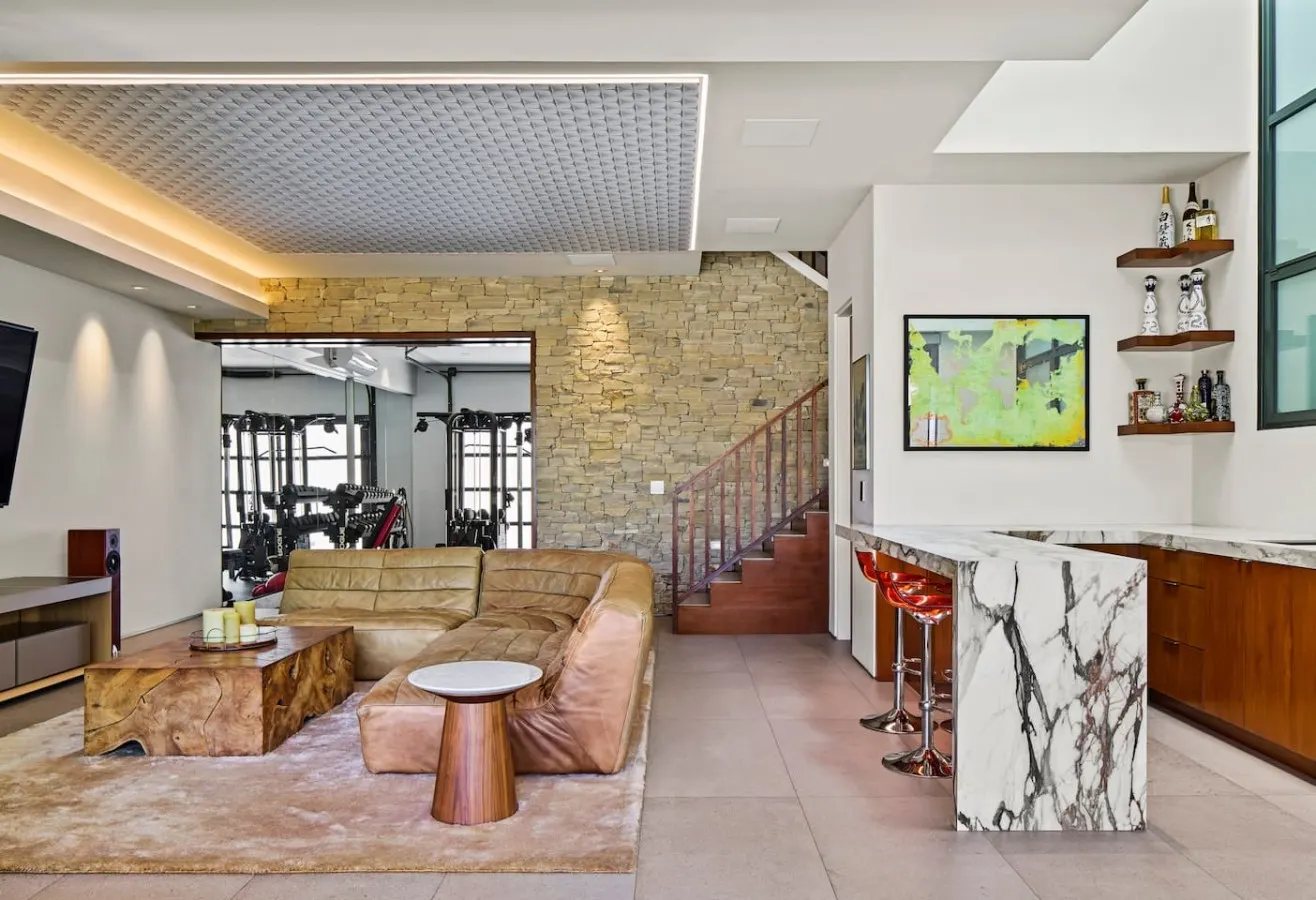Park Estate - All In One Luxury Beach Vacation 9