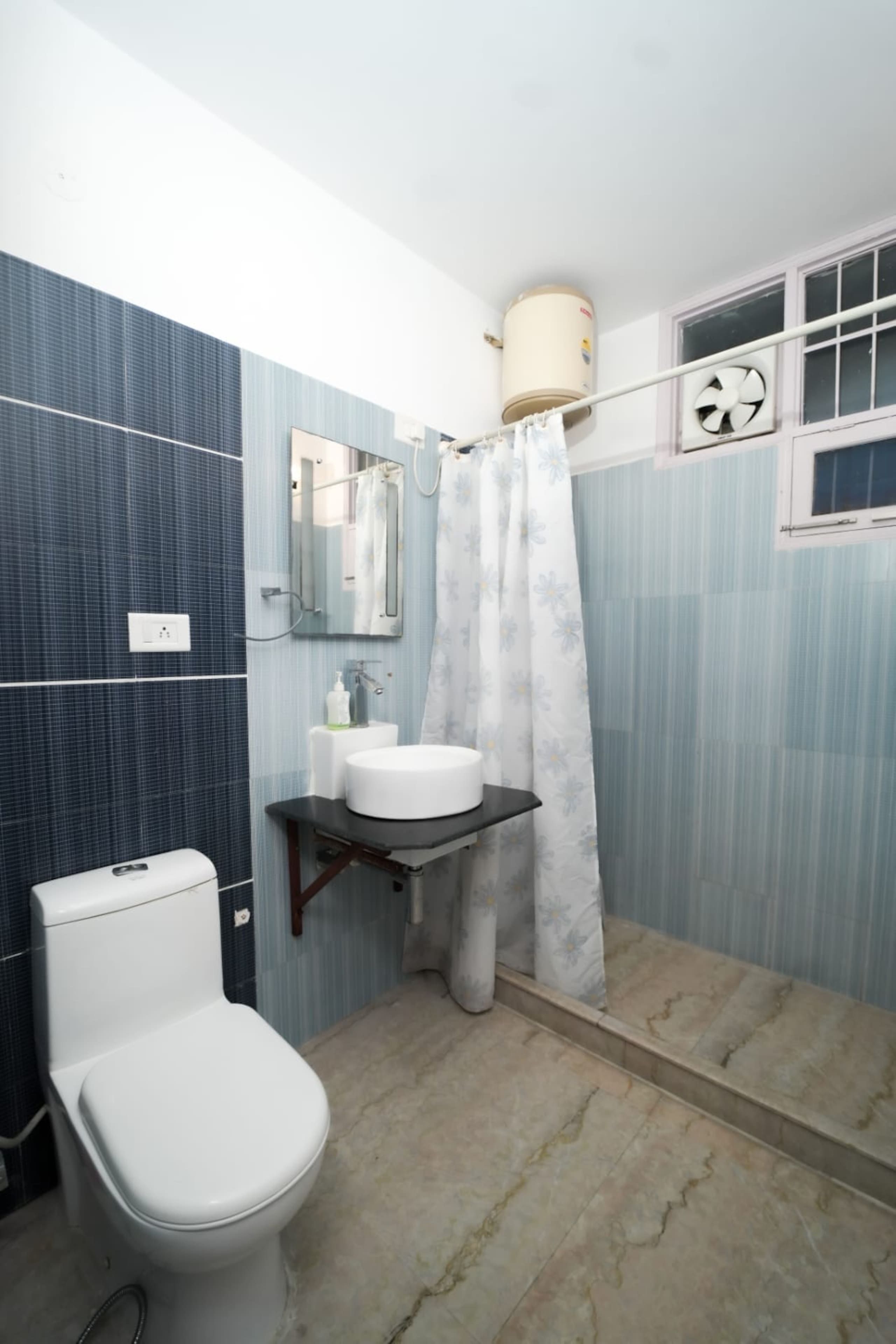 The White Pearl Meadows 13