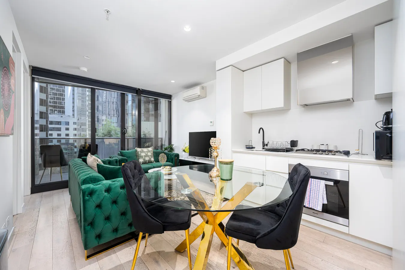 Luxury apartment free car park, pool, gym, Sauna 9